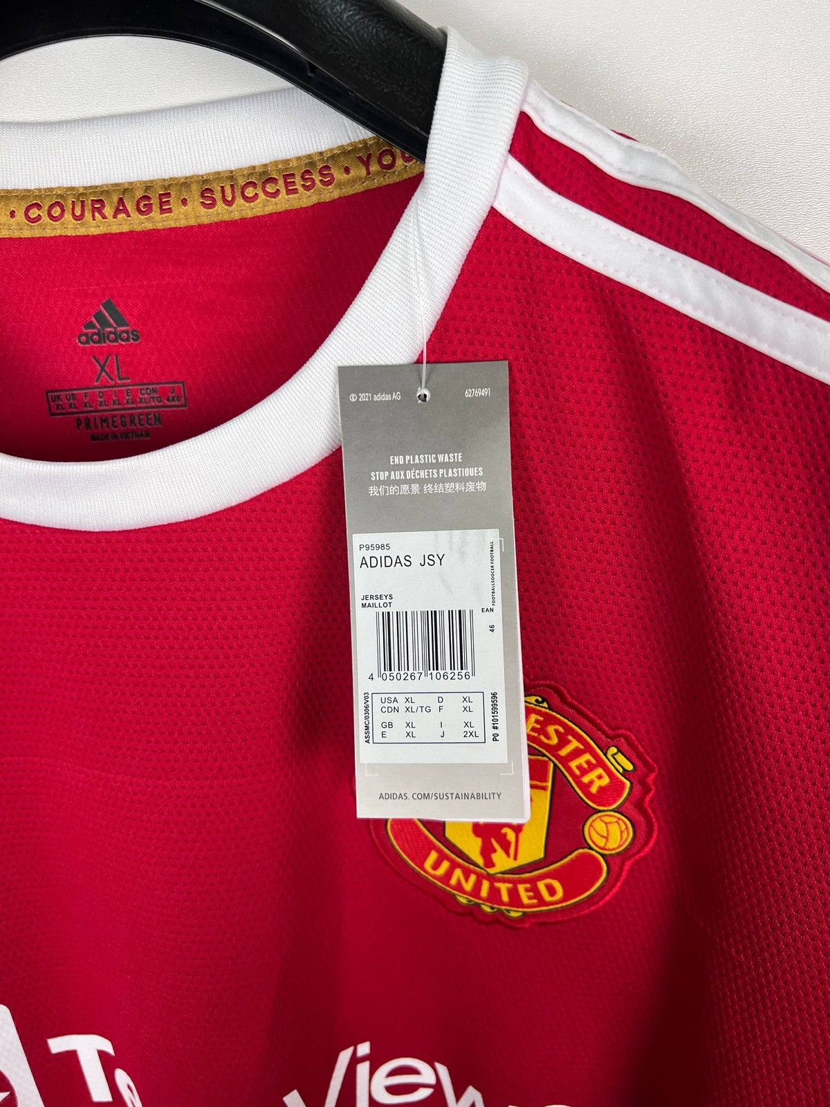 Other Manchester United Adidas 2021 t-shirts size Xl Size US XL / EU 56 / 4 - 6 Thumbnail