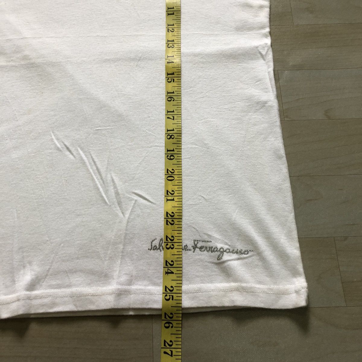 Salvatore Ferragamo × Vintage Vintage Salvatore Ferragomo V Neck Plain Tee Size US S / EU 44-46 / 1 - 7 Thumbnail