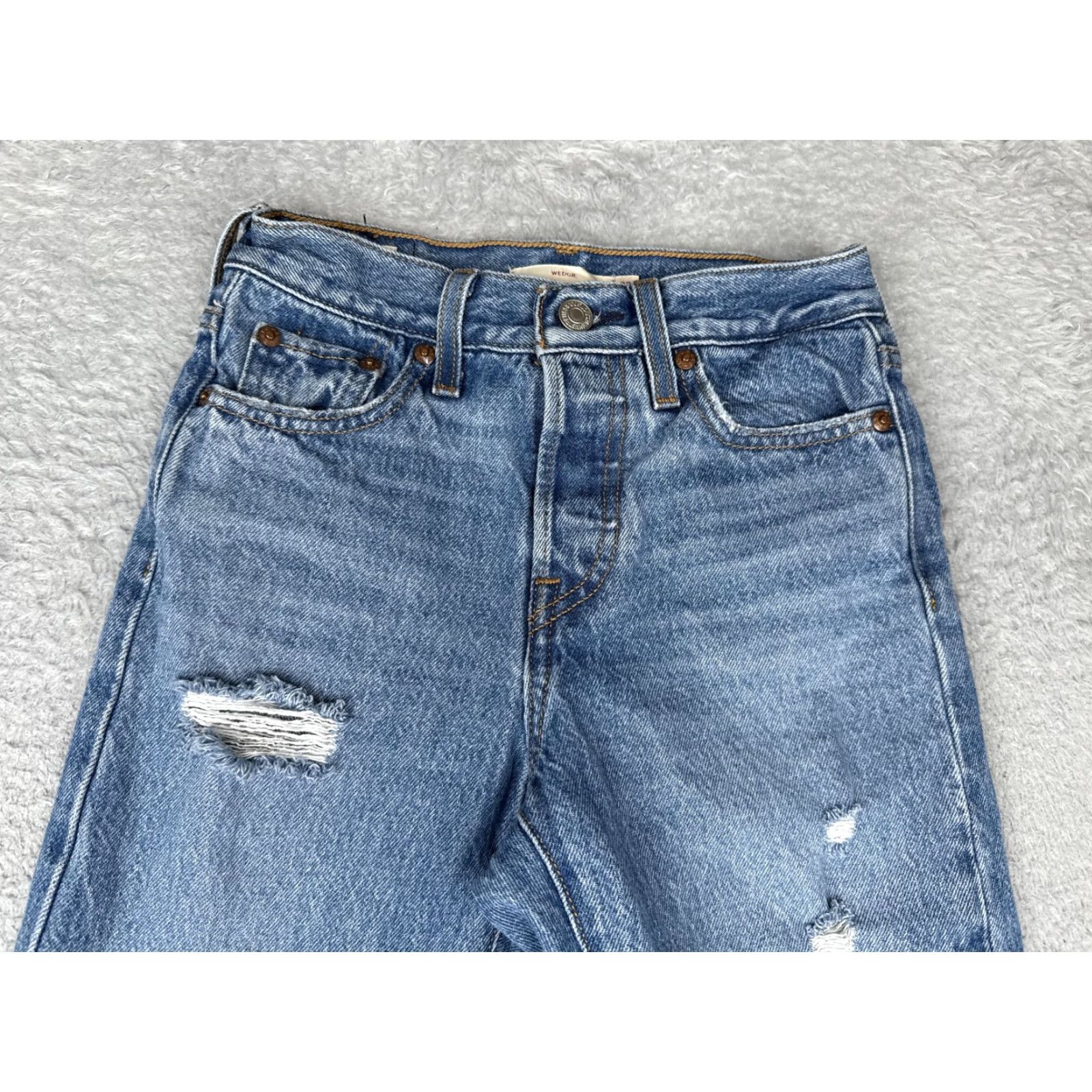 Levi's Levis Jeans Womens 23x26 Blue Denim Premium Wedgie Distressed Mid Rise Big E Size 40" / US 18 - 4 Thumbnail