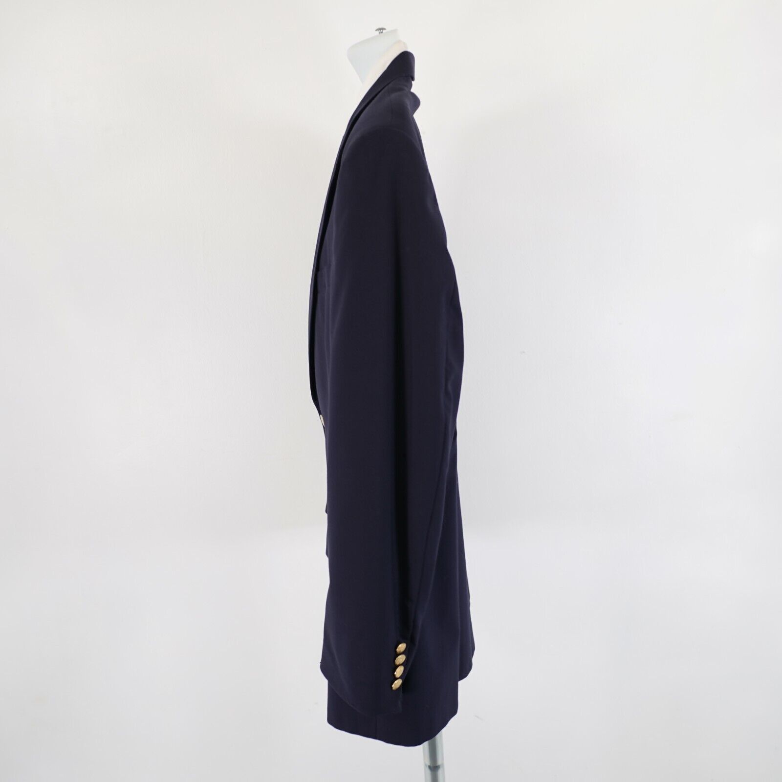 Hart Schaffner Marx Hart Schaffner Marx Wool Blue 2 Gold Button Blazer 42R / Sli Size 42R - 6 Thumbnail