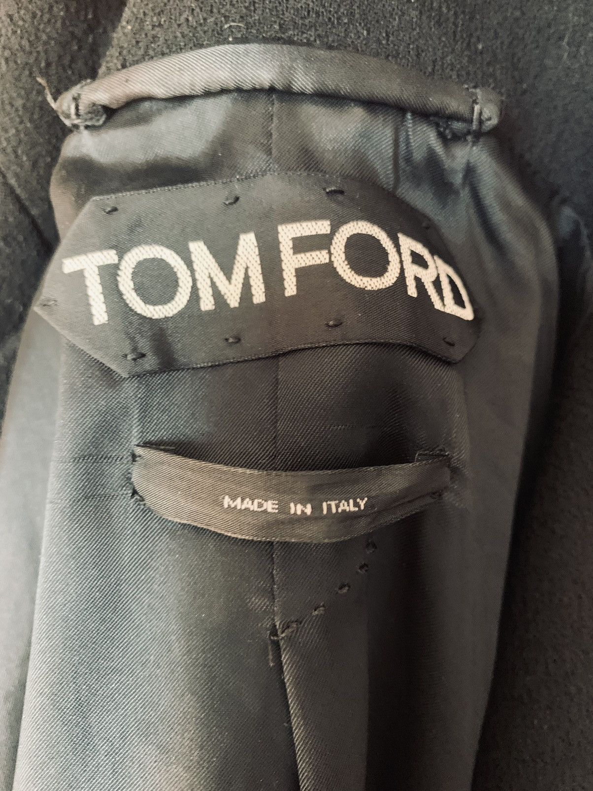 Tom Ford Tom Ford Black Wool Cropped Blazer XS/S – Gold Hardware Size S / US 4 / IT 40 - 9 Thumbnail