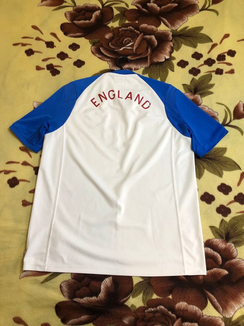Umbro England Soccer National Football Jersey Training Top Umbro Size US L / EU 52-54 / 3 - 7 Thumbnail