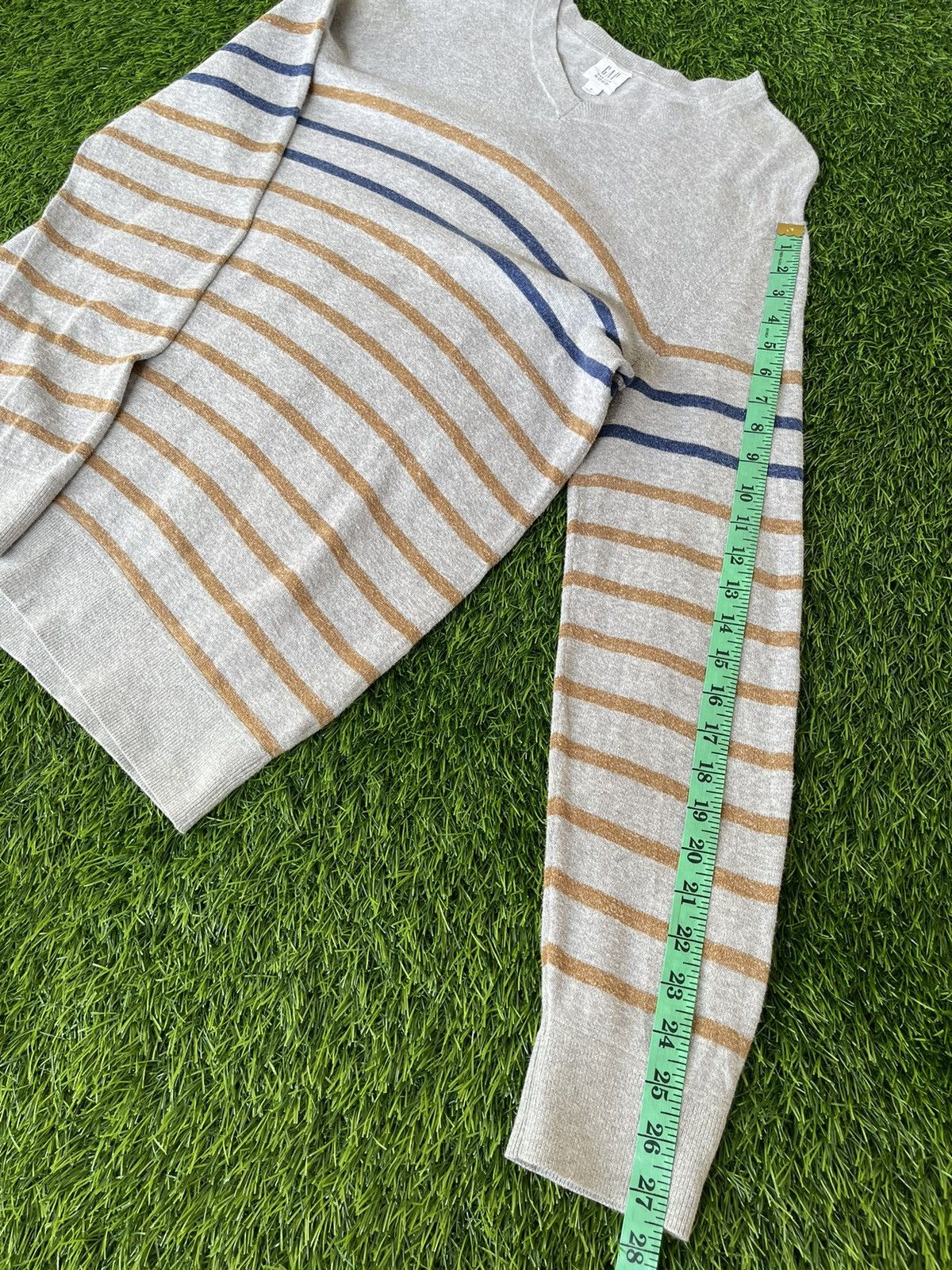 Gap 🔥GAP🔥Striped Sweatshirt V Neck Long Sleeve Tee Size US M / EU 48-50 / 2 - 12 Thumbnail