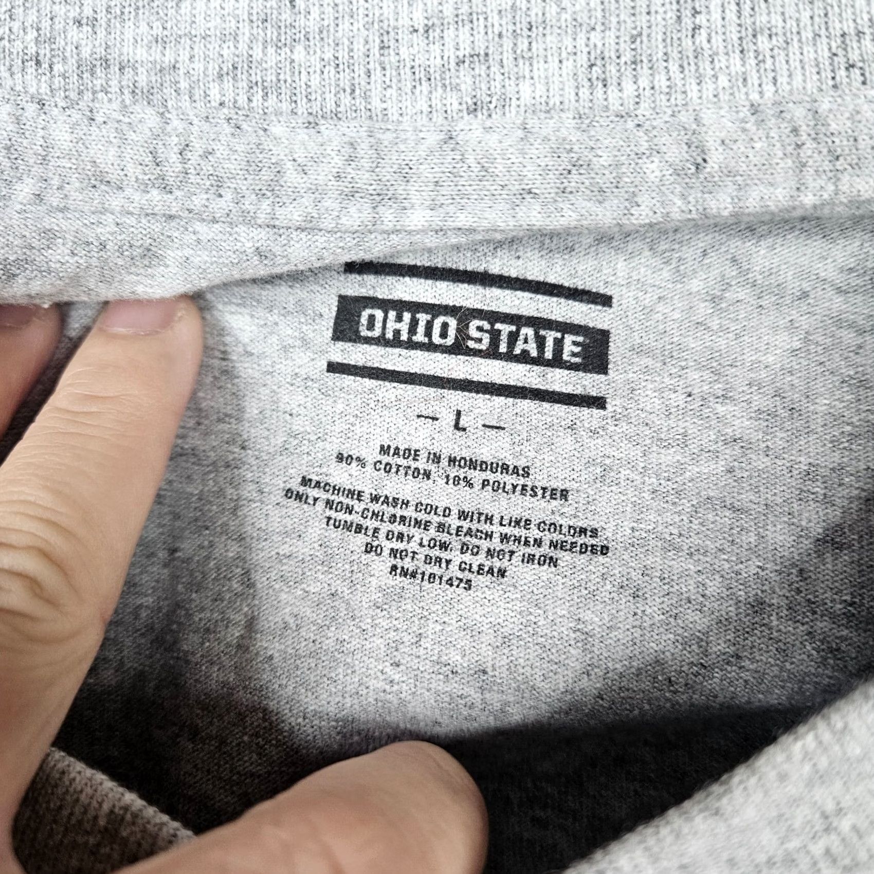 Vintage OHIO STATE Buckeyes Unisex Adult Gray Short Sleeve Tee L Regular Size T-Shirt, Logo, Cotton, Crew Neck, All Seasons, Machine Washable, New Size US 33 - 7 Thumbnail