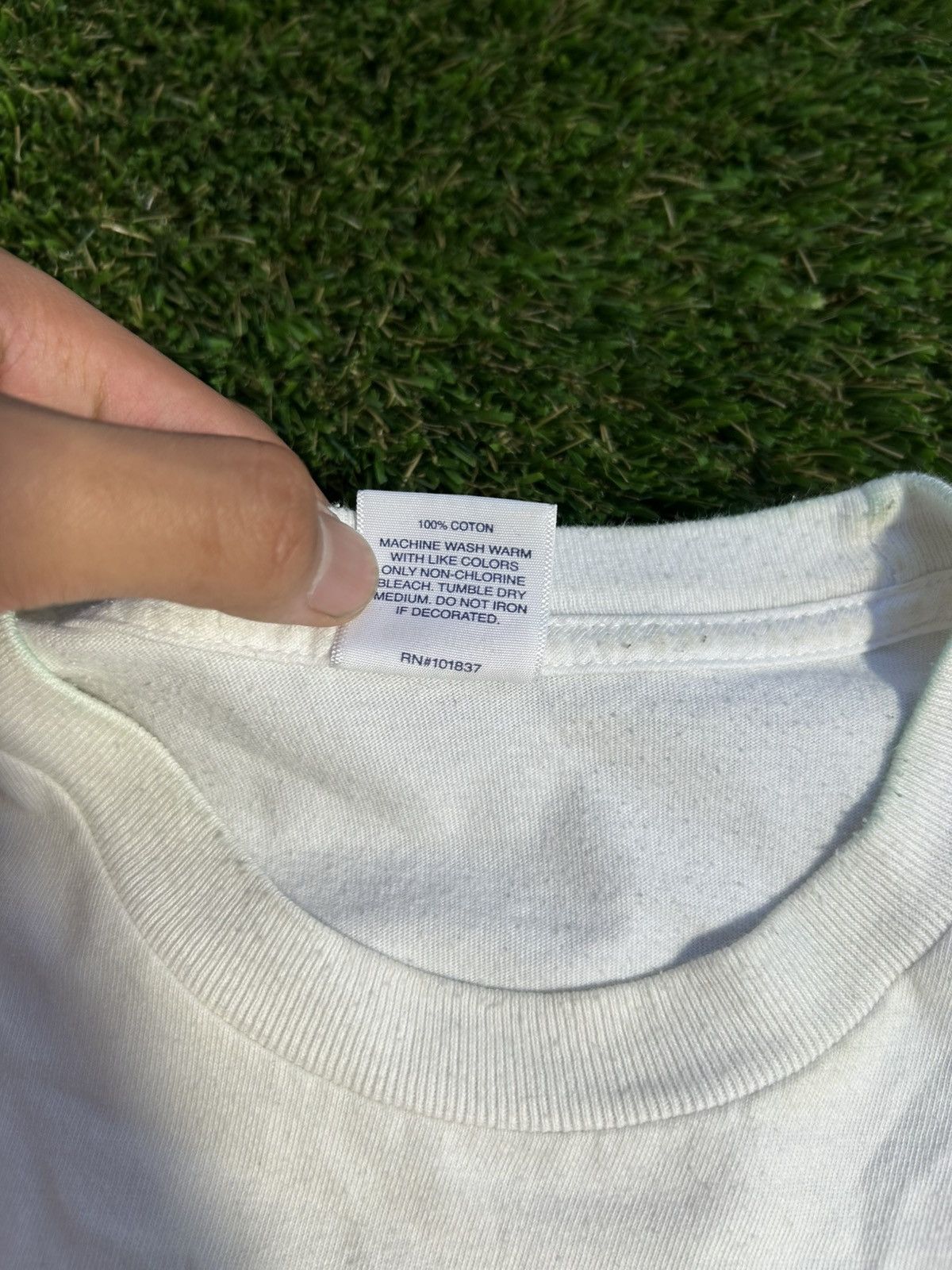 Supreme Supreme SS19 Cloud White Tee Size US L / EU 52-54 / 3 - 4 Thumbnail