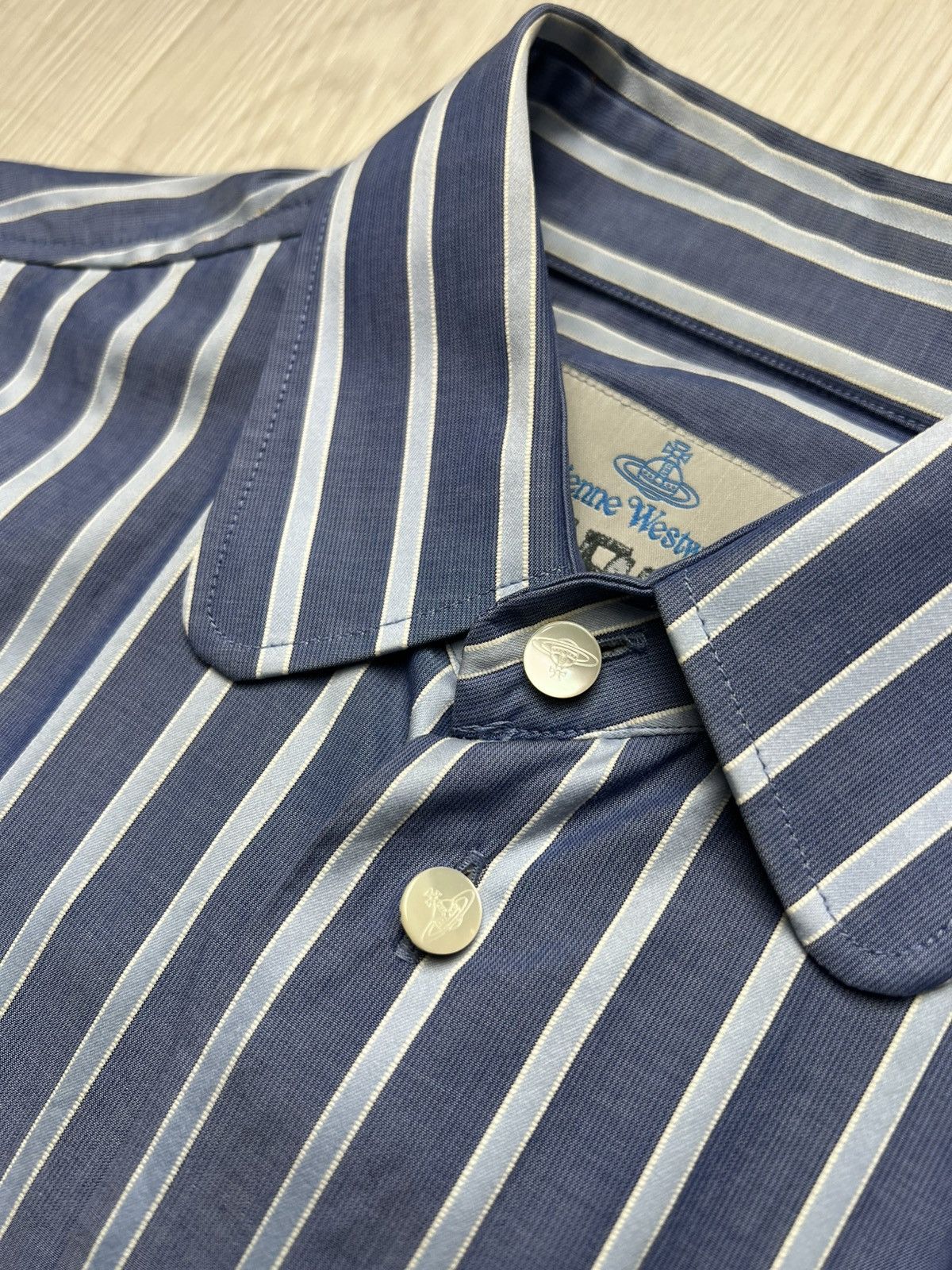 Vivienne Westwood SS12 Vivienne Westwood Stripe Shirt Size US S / EU 44-46 / 1 - 5 Thumbnail
