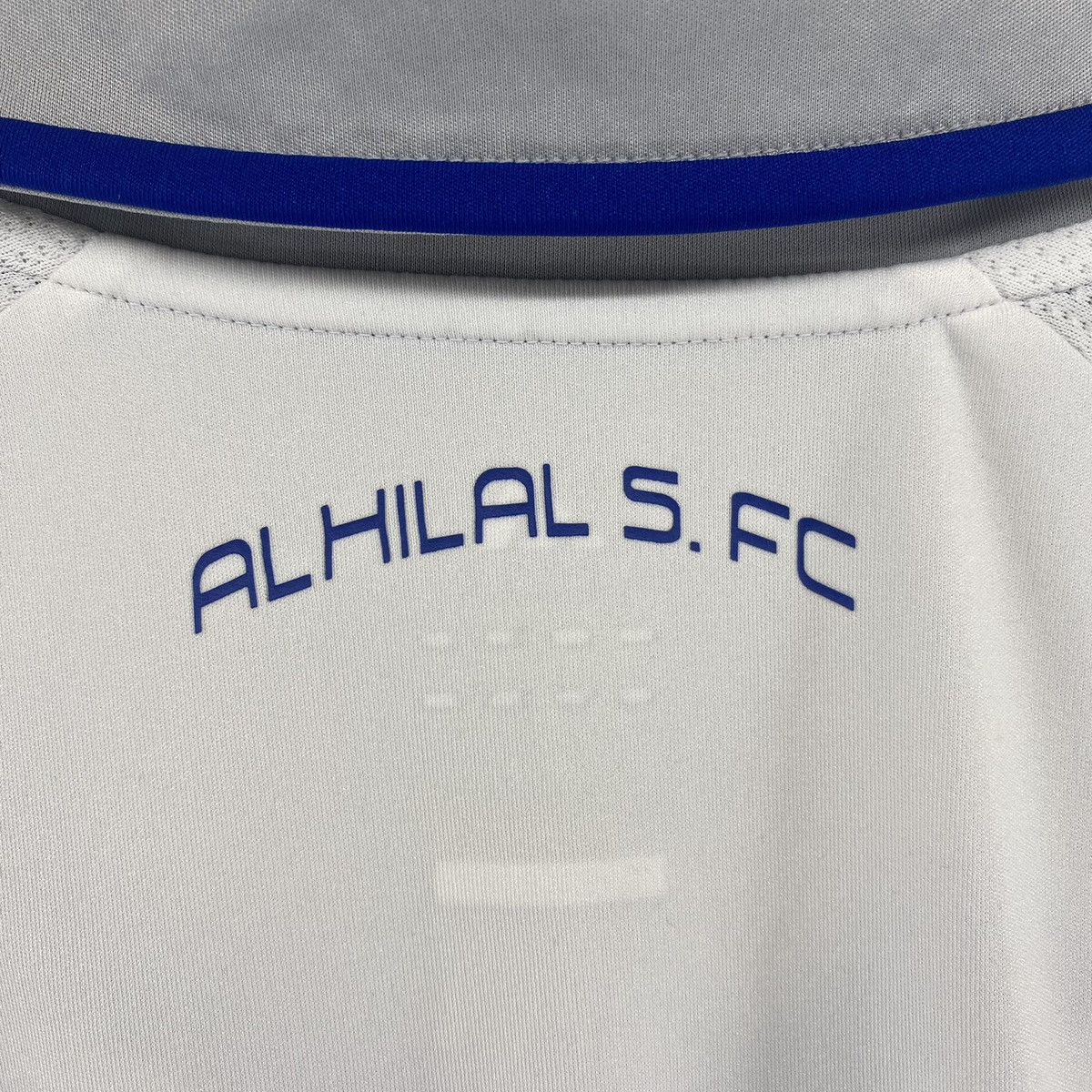 Adidas Al Hilal 2011 2012 Away Soccer Football Jersey Kit Adidas Size US XXL / EU 58 / 5 - 6 Thumbnail