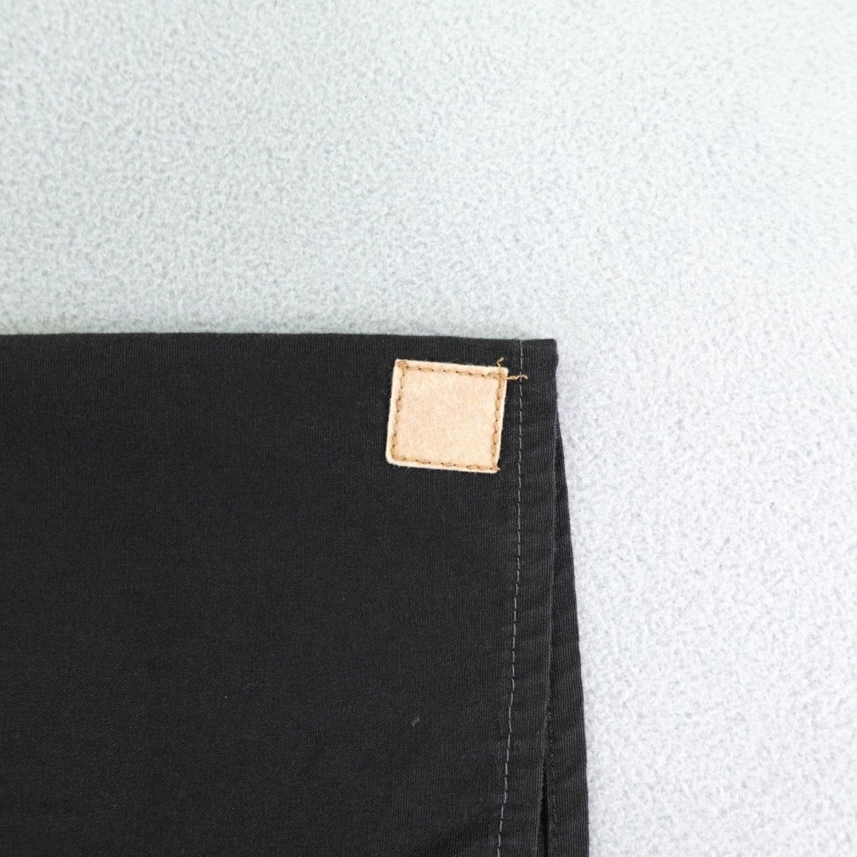 Carhartt VINTAGE Carhartt Scrub Top Womens Small Black Mock Wrap Nurse Medical Shirt Size S / US 4 / IT 40 - 4 Thumbnail