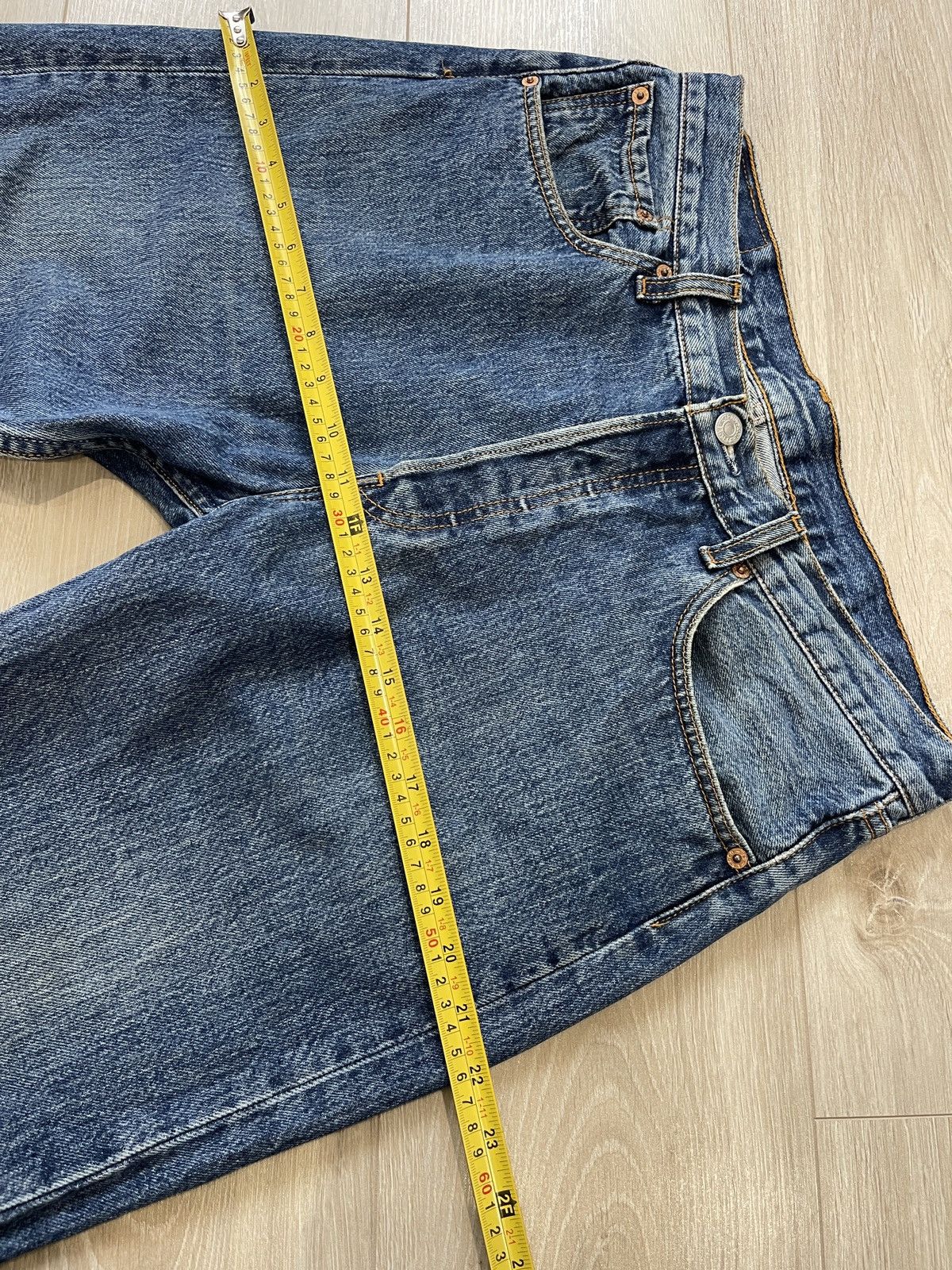Levi's Vintage Levi’s 501 Original Fit Jeans Men’s W33 L30 Blue Size US 33 - 9 Thumbnail