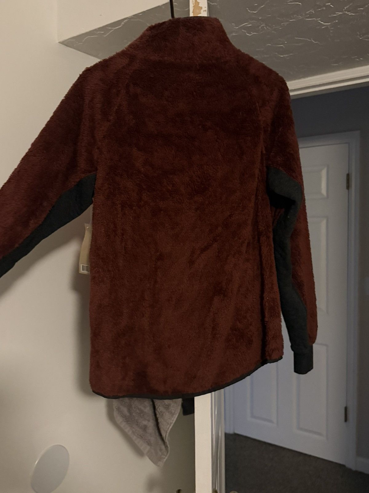 Other Womens NEW soft sweater with side snaps Size S / US 4 / IT 40 - 4 Thumbnail