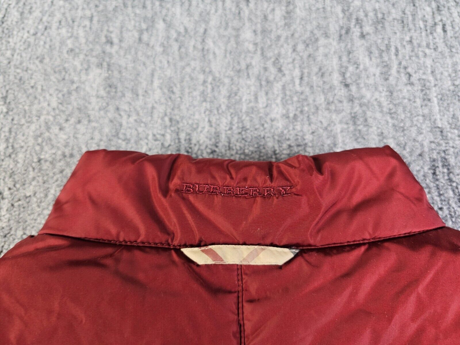 Burberry Burberry London Nova Check Lined Puffer Vest Made in Spain M Size M / US 6-8 / IT 42-44 - 13 Thumbnail