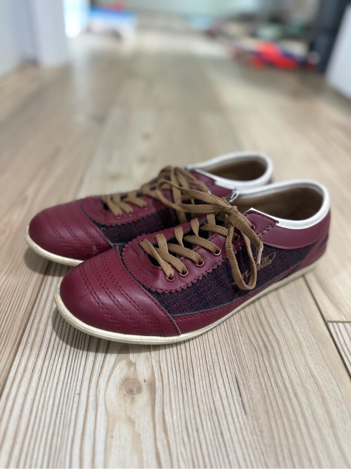 Other Women's Burgundy Casual Lace-Up Sneakers Size US 7.5 / IT 37.5 - 1 Thumbnail