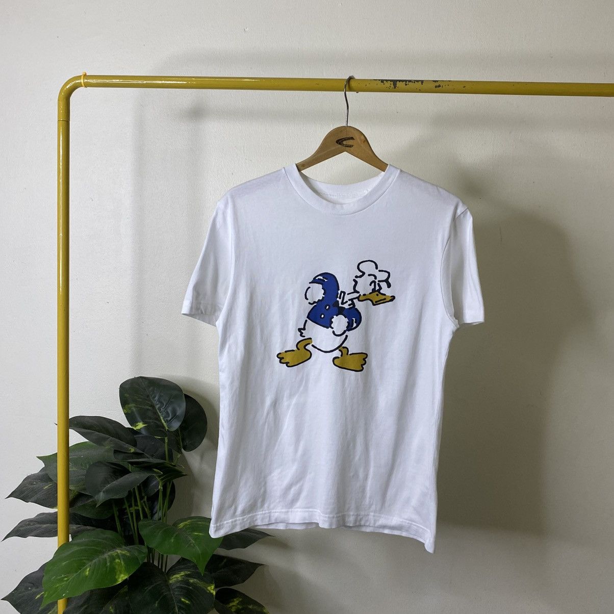 Uniqlo Yu Nagaba For Uniqlo Donald Duck Artwork Collaboration Tee Size US M / EU 48-50 / 2 - 1 Thumbnail