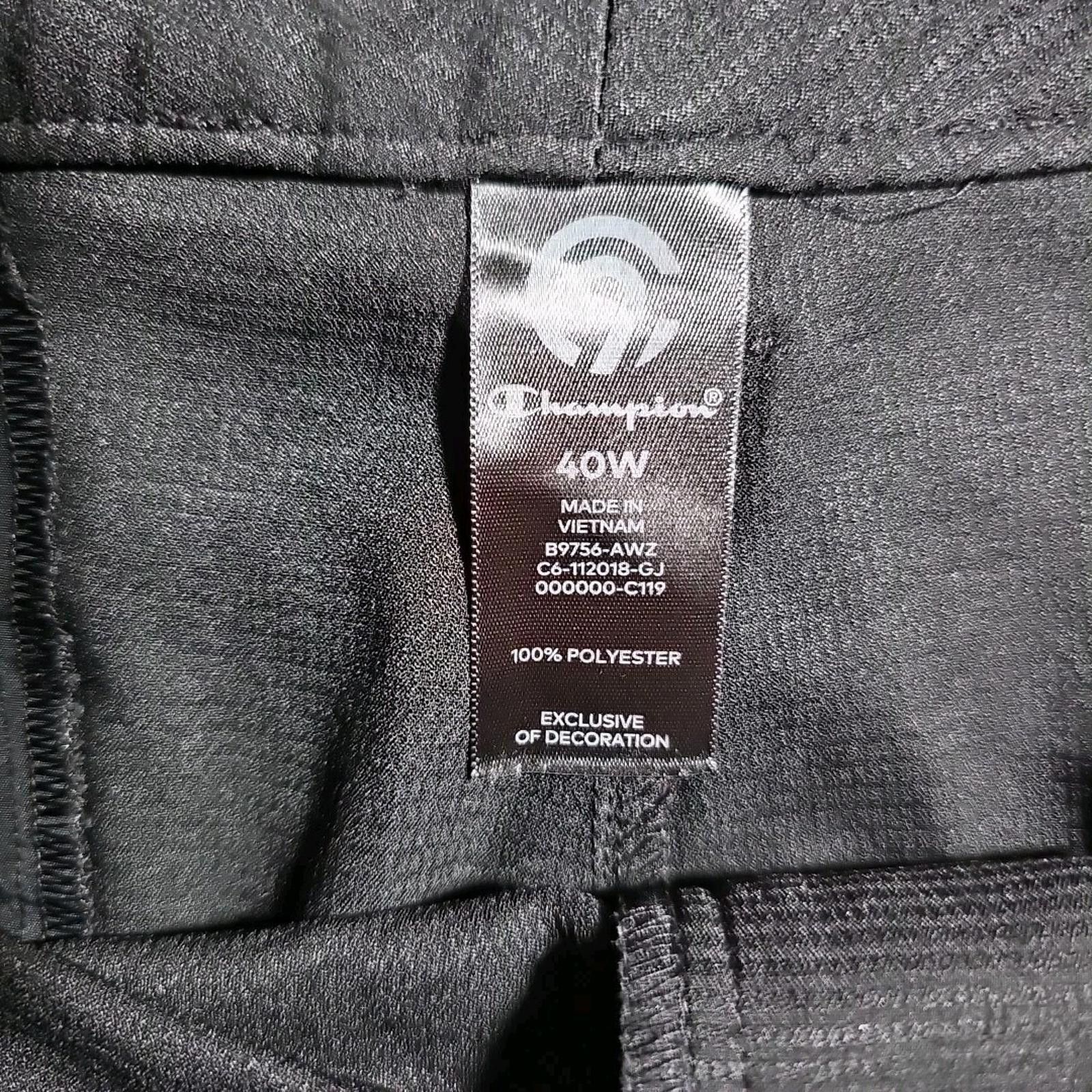 Champion Champion Sz 40 Black Shorts Size US 40 / EU 56 - 2 Thumbnail