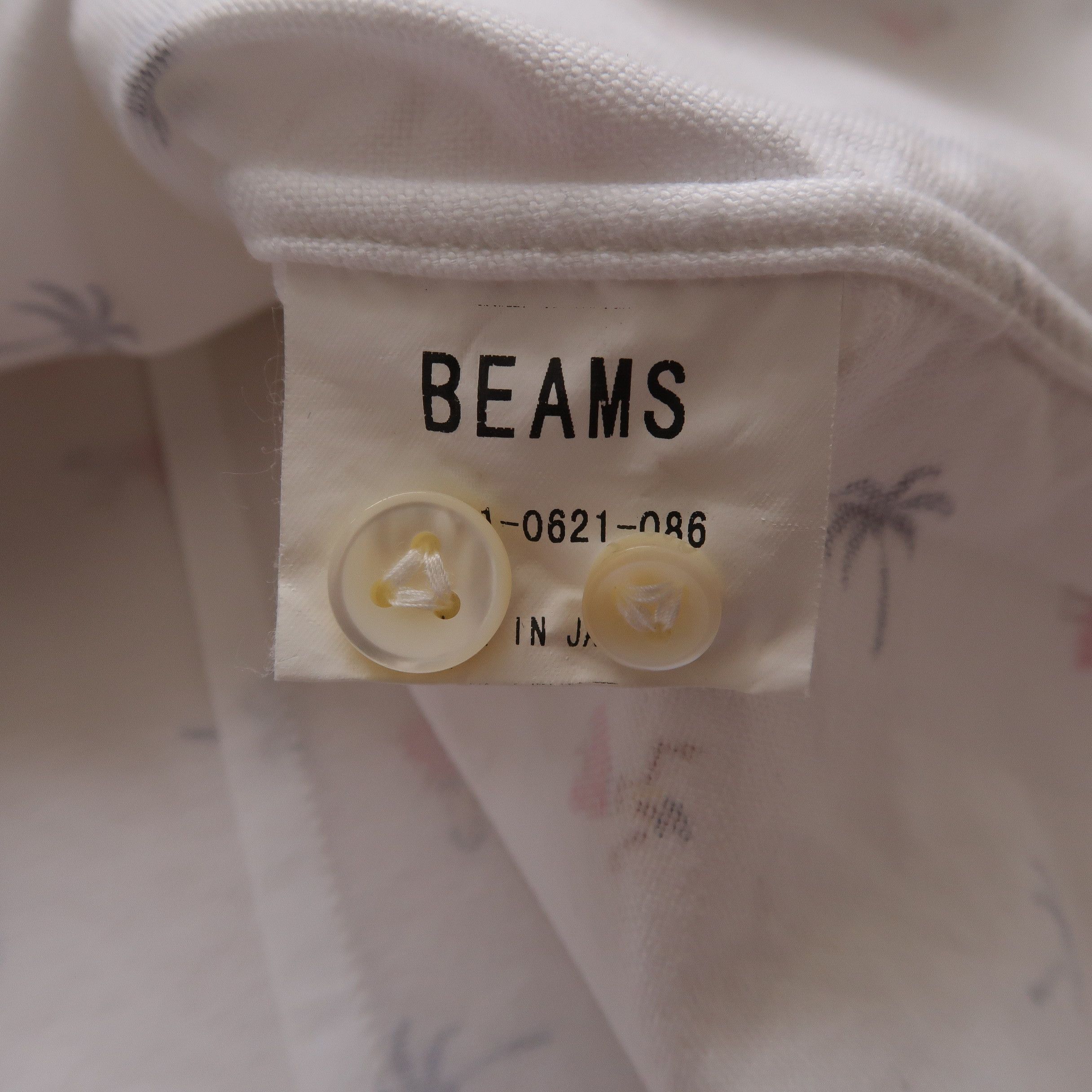 Beams Plus Vintage 1976 Beams Dancing Girl Oxford Shirt Size US L / EU 52-54 / 3 - 14 Thumbnail