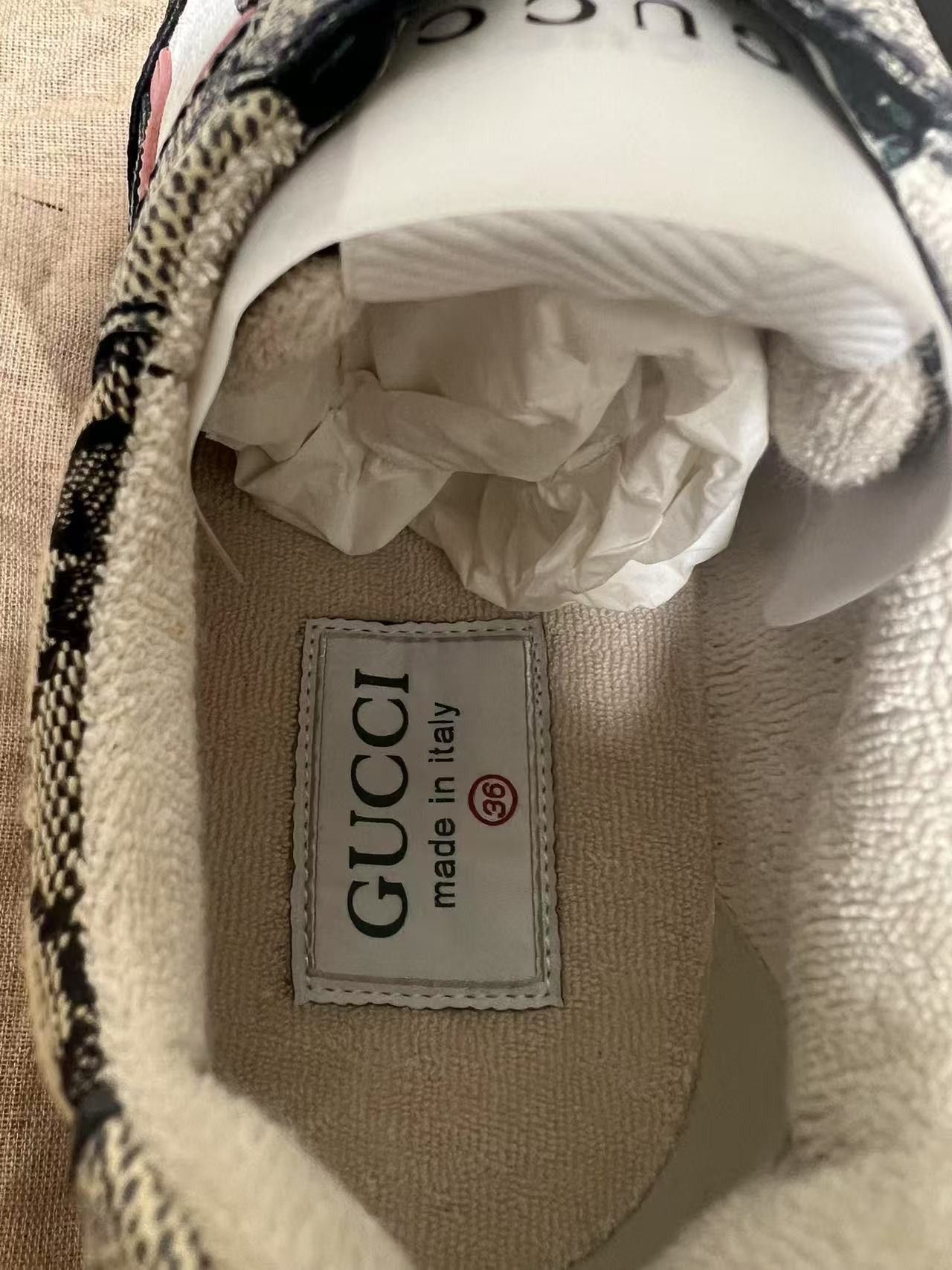 Gucci Gucci Rhyton Sneaker Beige Blue Monogram (Women's) Size US 6 / IT 36 - 3 Thumbnail