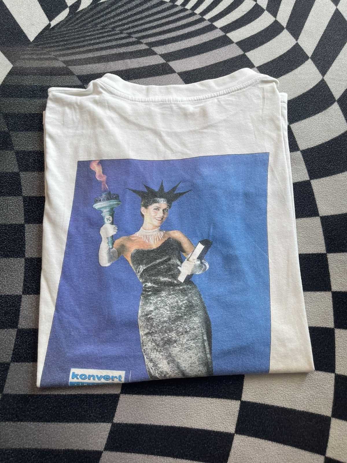 Vintage Vtg90s Konvert Interim "Feel Free" Liberty Tee Belgian Promo Size US XL / EU 56 / 4 - 1 Thumbnail