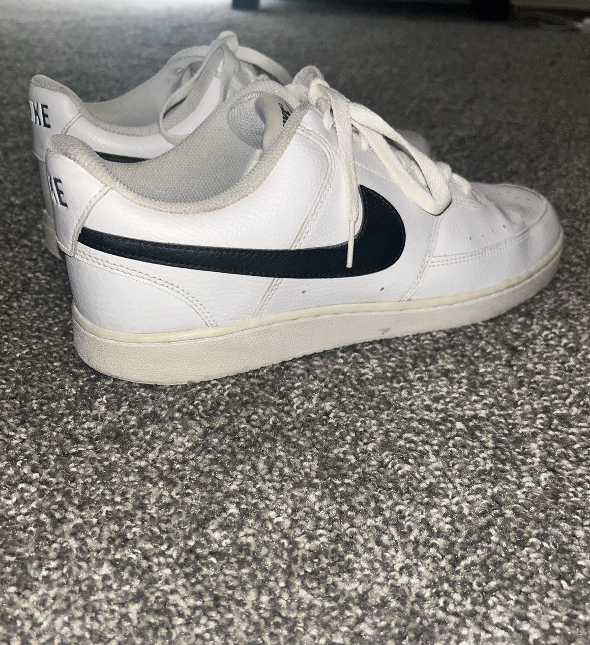 Nike nike courts Size US 11 / EU 44 - 1 Thumbnail