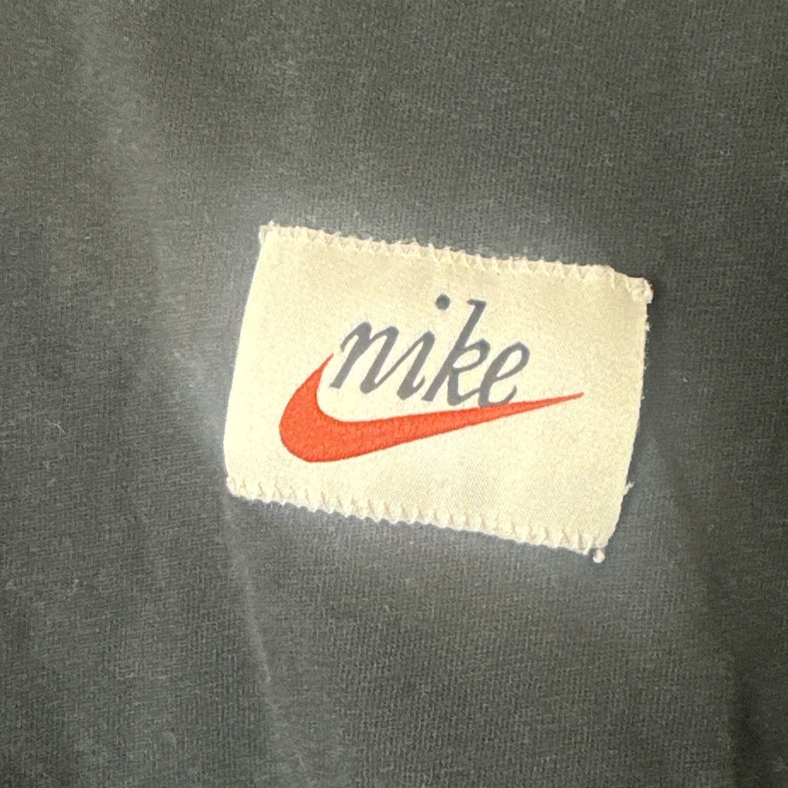Nike Nike Patch Black T-Shirt M Trademark June Tee size medium Size US M / EU 48-50 / 2 - 2 Thumbnail