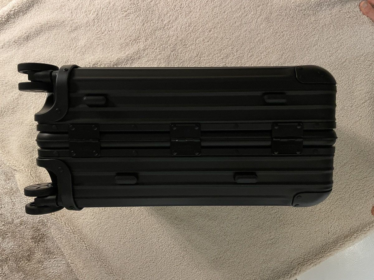 Rimowa × Supreme Selling Rimowa & Supreme luggage 45L Size ONE SIZE - 12 Thumbnail