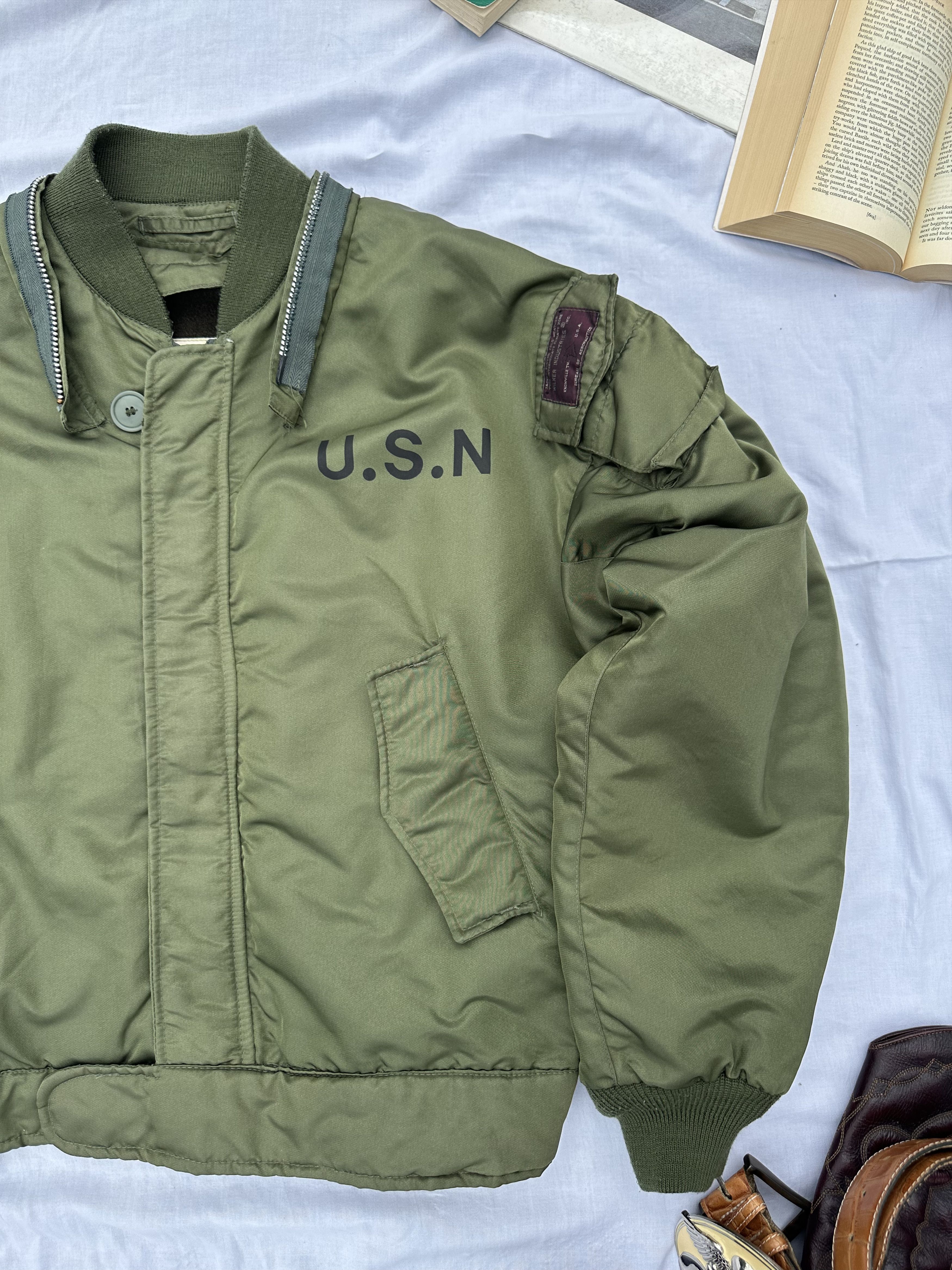 Vintage US Navy MA-1 Bomber Flight Jacket 1980s M Size US M / EU 48-50 / 2 - 10 Thumbnail