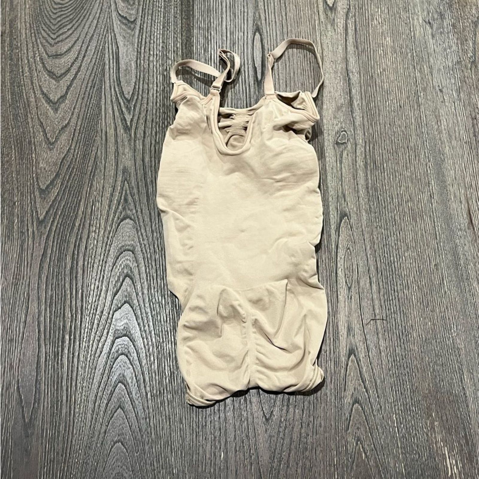 SKIMS NWOT Skims Seamless Sculpt Brief Bodysuit Nude L/XL Size ONE SIZE - 4 Thumbnail