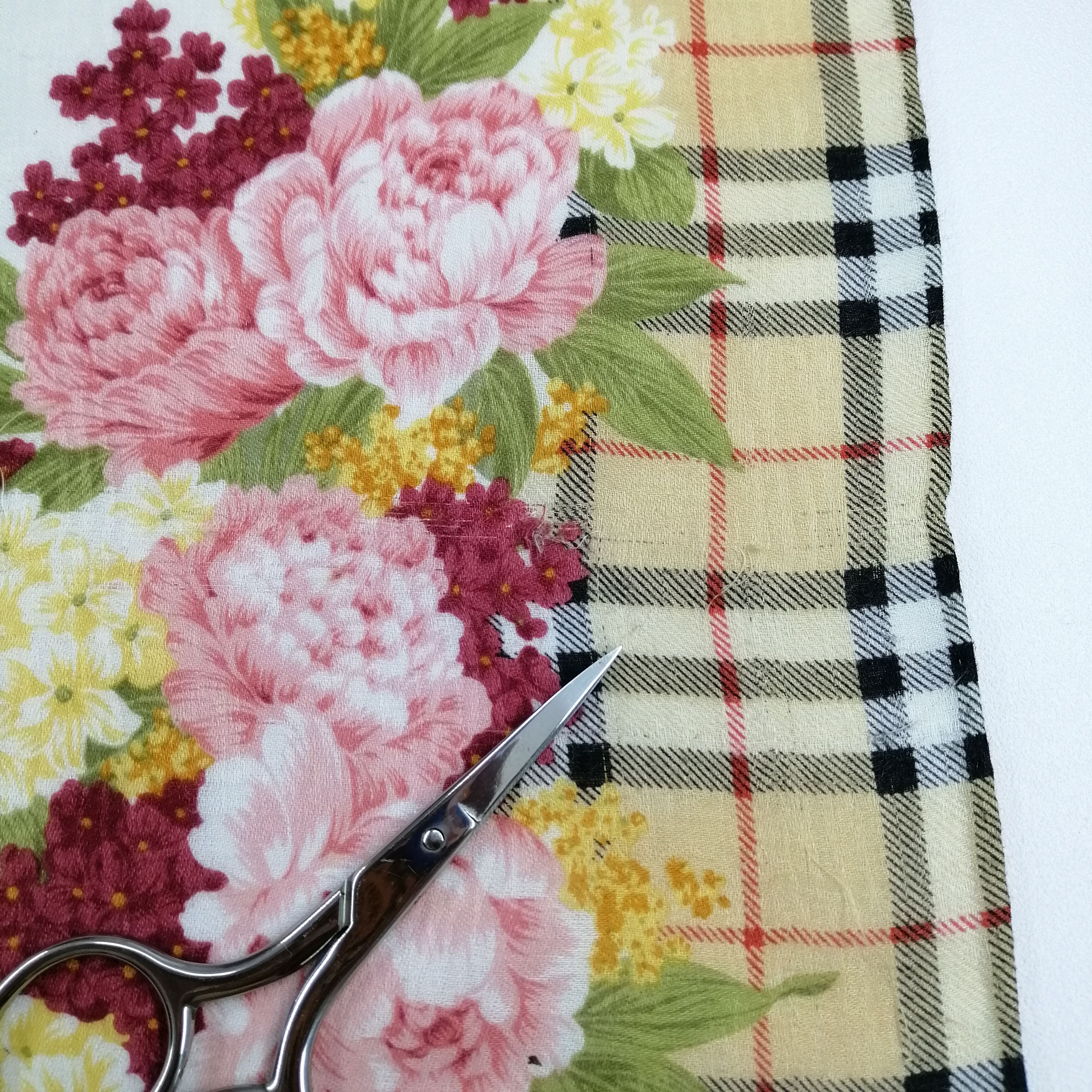 Burberry Burberry Handkerchief/Neckerchief/Bandana-KD2292 Size ONE SIZE - 3 Thumbnail