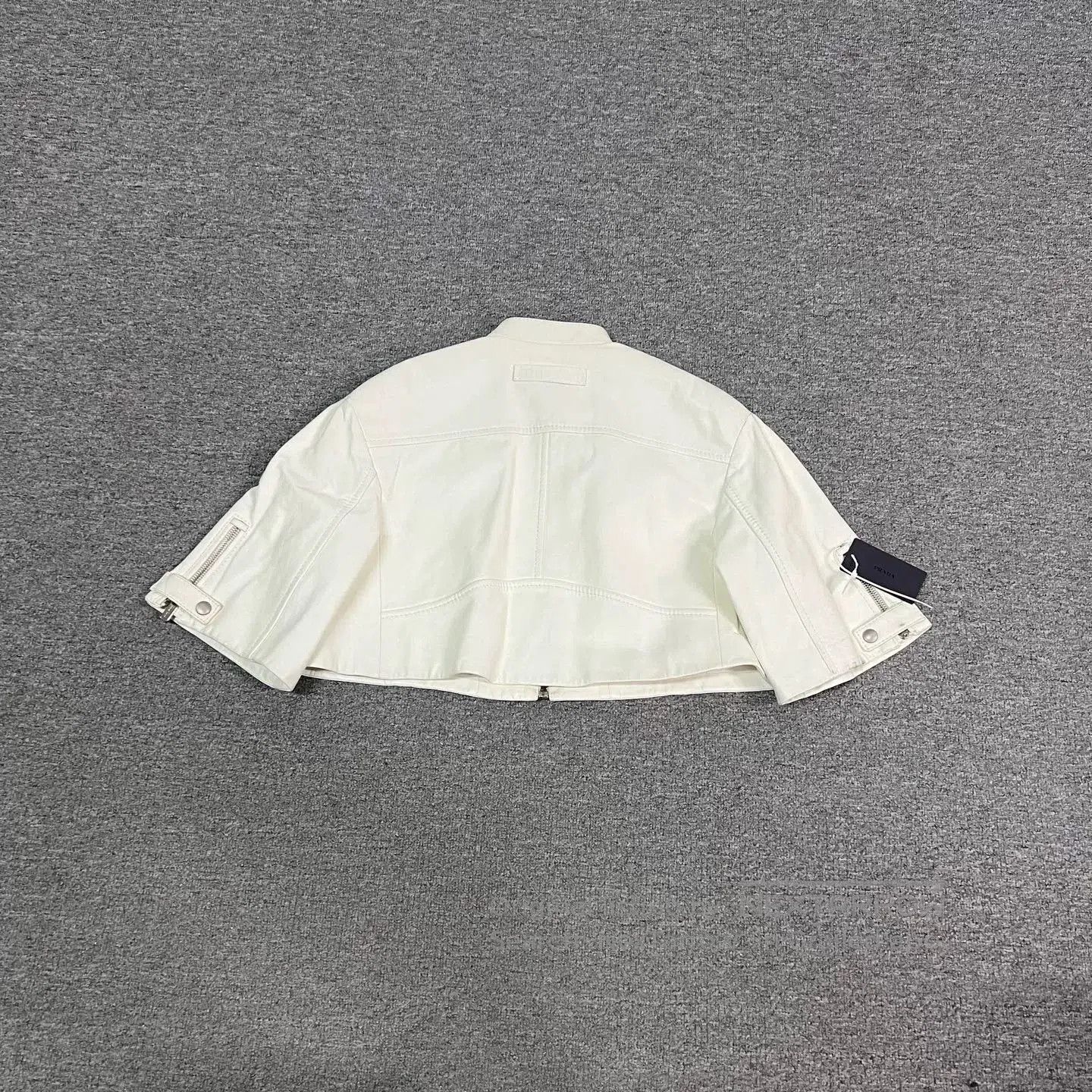 Miu Miu miumiu logo short leather jacket. Size US S / EU 44-46 / 1 - 2 Thumbnail