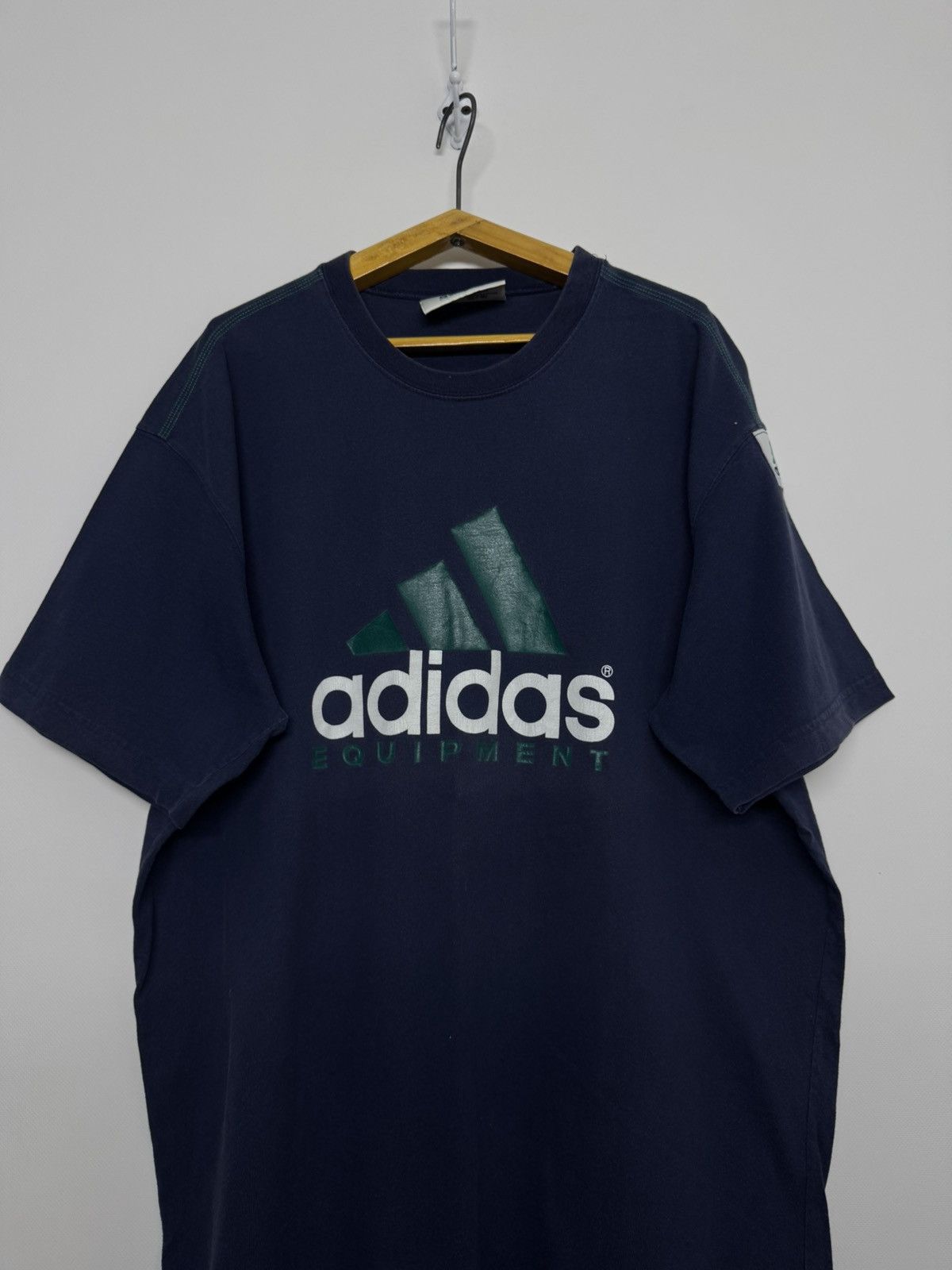 Adidas Adidas Equipment Vintage 90 s T-Shirt Size US L / EU 52-54 / 3 - 4 Thumbnail