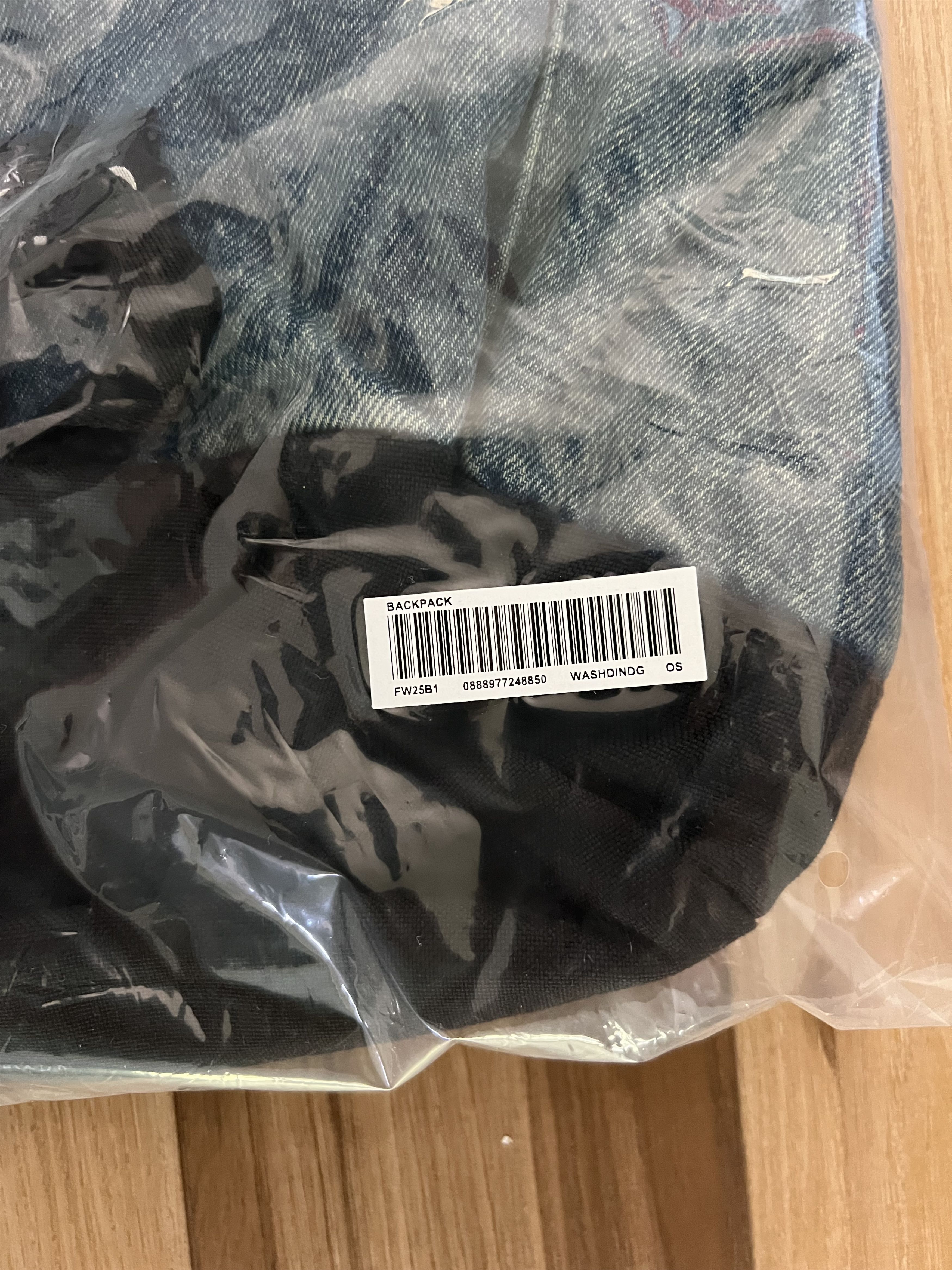 Supreme Supreme Denim Backpack in Washed Indigo Size ONE SIZE - 3 Thumbnail