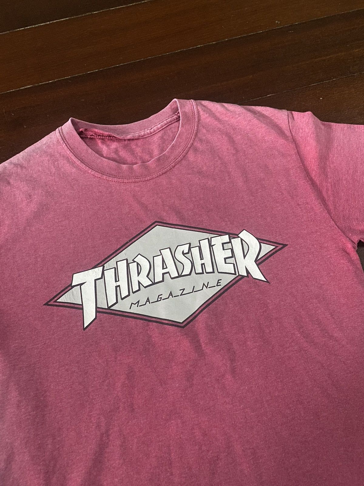 Girl Skateboards × Thrasher × Vintage Vintage Thrasher sun faded Skate Board T Shirts Size US M / EU 48-50 / 2 - 4 Thumbnail