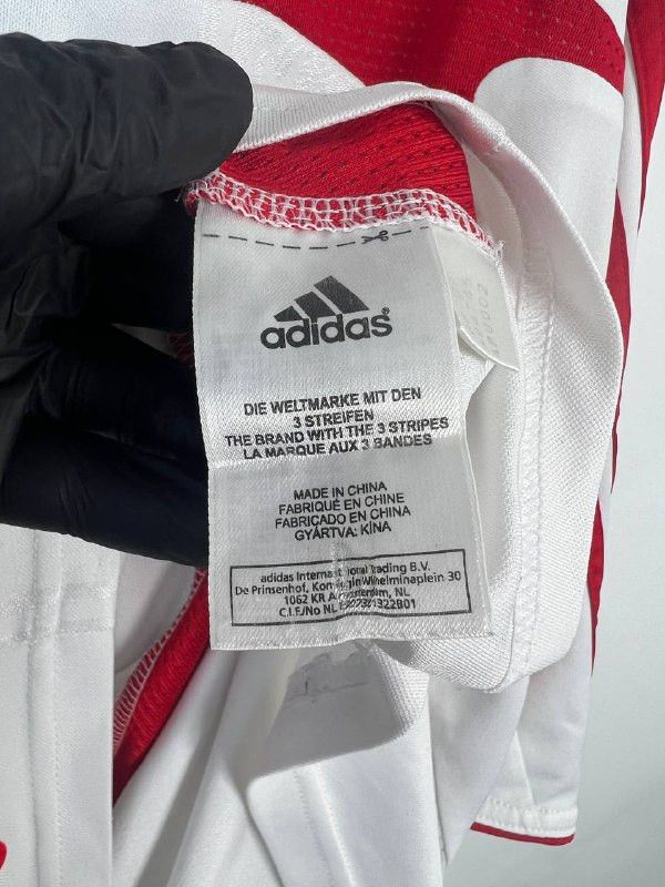 Adidas LIVERPOOL 2007 2008 AWAY FOOTBALL JERSEY ADIDAS LFC SIZE XL Size US XL / EU 56 / 4 - 3 Thumbnail