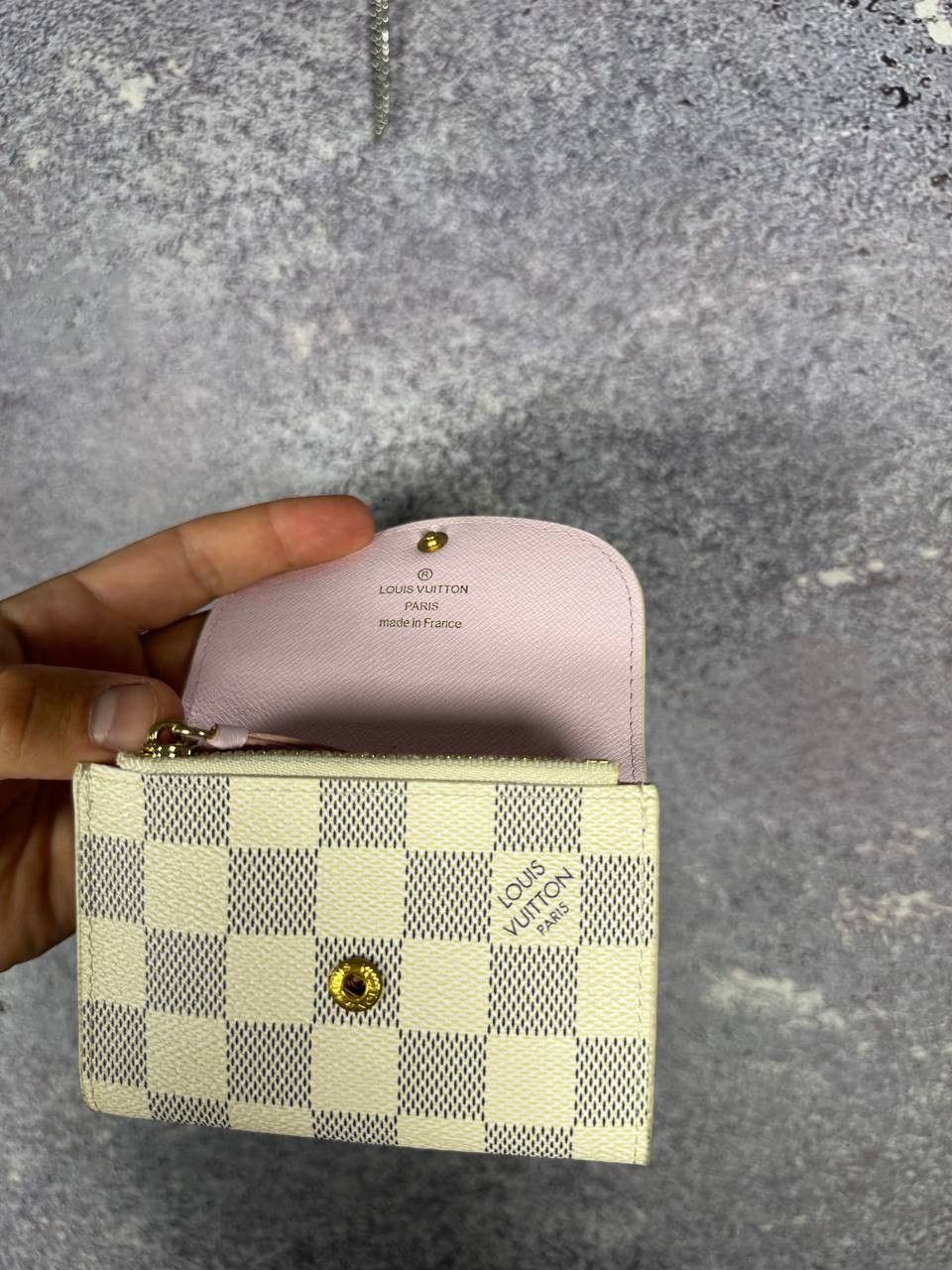 Louis Vuitton Louis Vuitton Damier Azur Canvas Wallet with Pink Button Size ONE SIZE - 6 Thumbnail