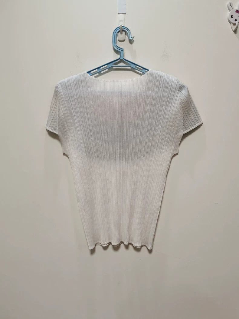 Issey Miyake Issey Miyake size:3 Colorful collar, white short-sleeved s Size S / US 4 / IT 40 - 2 Thumbnail