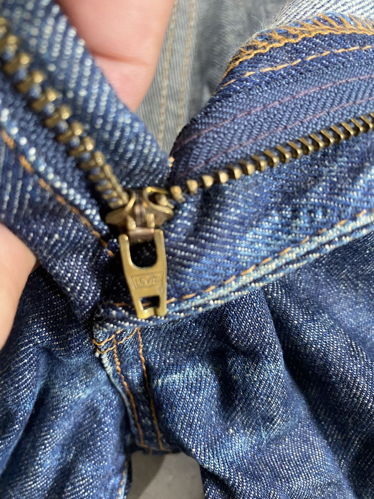 Levi's VINTAGE LEVIS 516 BOOTCUT Size US 30 / EU 46 - 18 Thumbnail