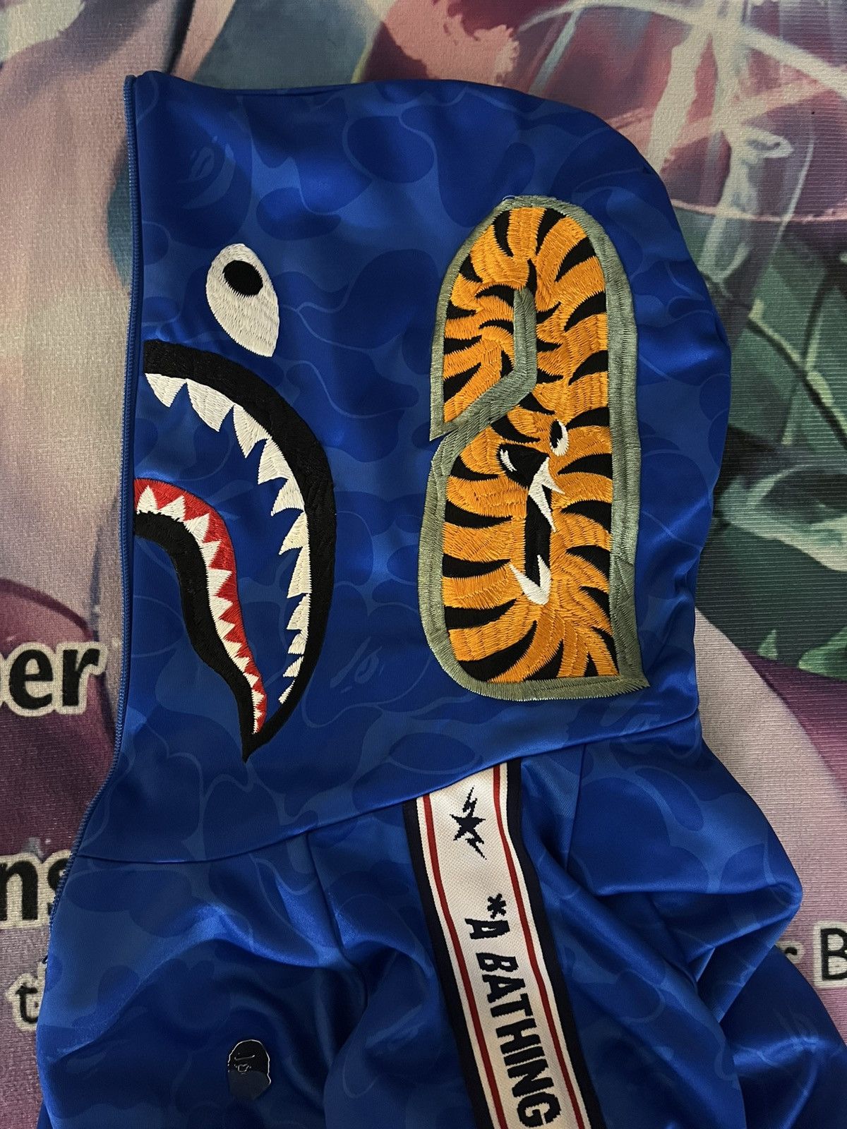 Bape NEW BAPE Camo Relaxed Fit Shark Full Zip Hoodie Blue - Med Size US M / EU 48-50 / 2 - 5 Thumbnail