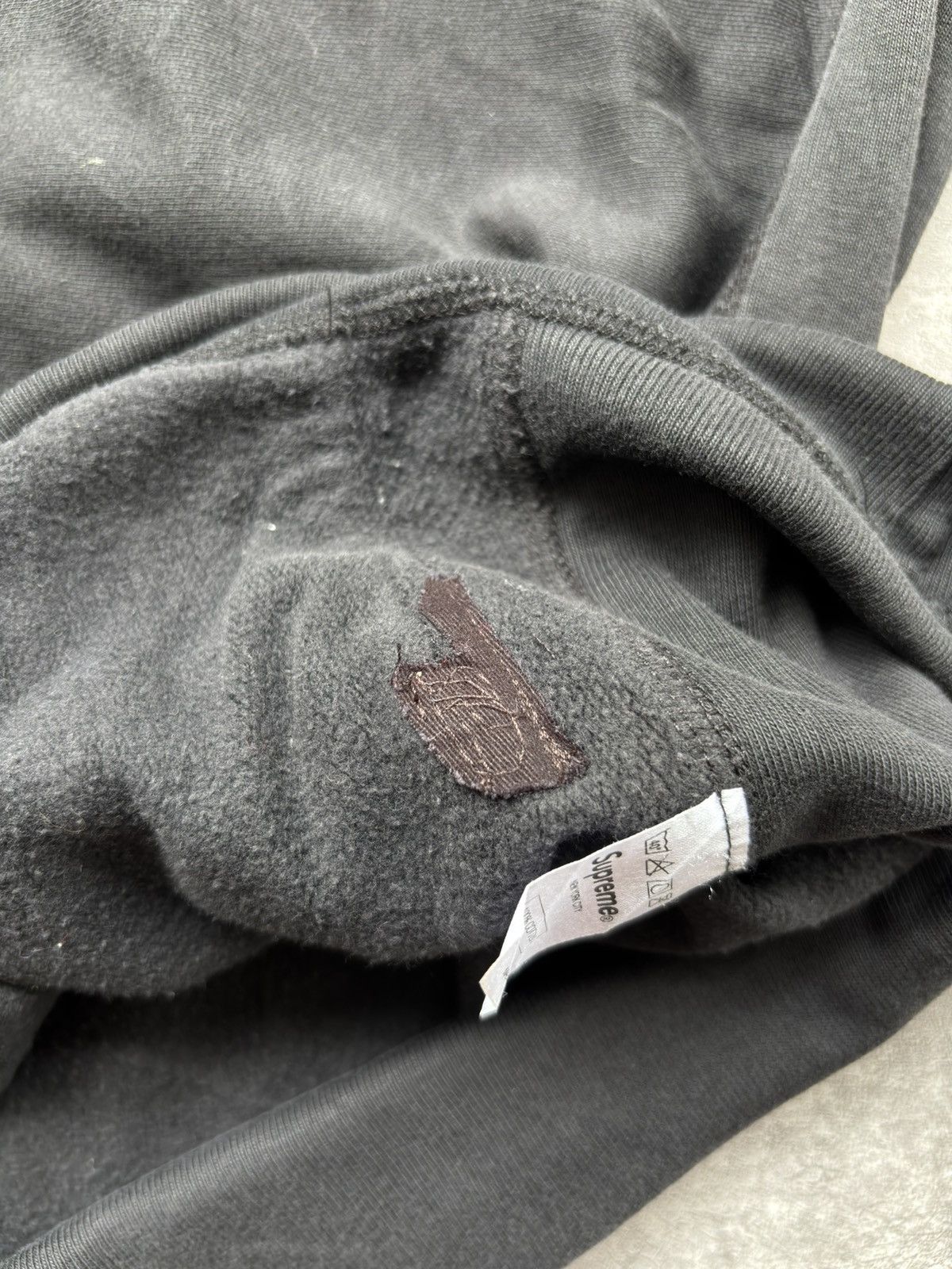 Supreme Supreme Arabic Logo Hoodie Size US S / EU 44-46 / 1 - 7 Thumbnail