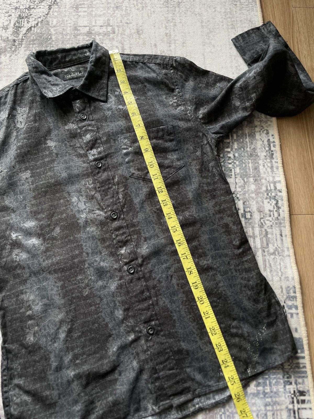 Japanese Brand × Tornado Mart Tornado Mart Snake Skin Design Button Ups Size US M / EU 48-50 / 2 - 9 Thumbnail
