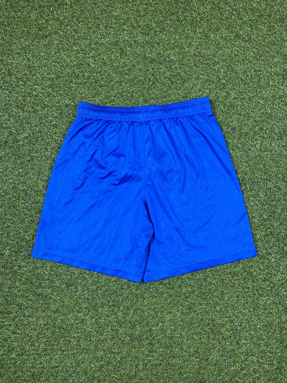 Nike Vintage Nike shorts streetwear swoosh casual y2k size S Size US 30 / EU 46 - 2 Thumbnail