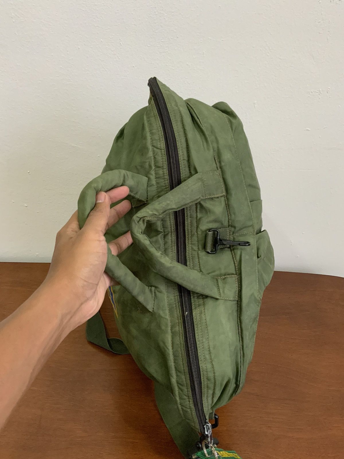 Vintage Vintage America 911 Air Wing Carrier 2 Way Sling Bag Size ONE SIZE - 7 Thumbnail