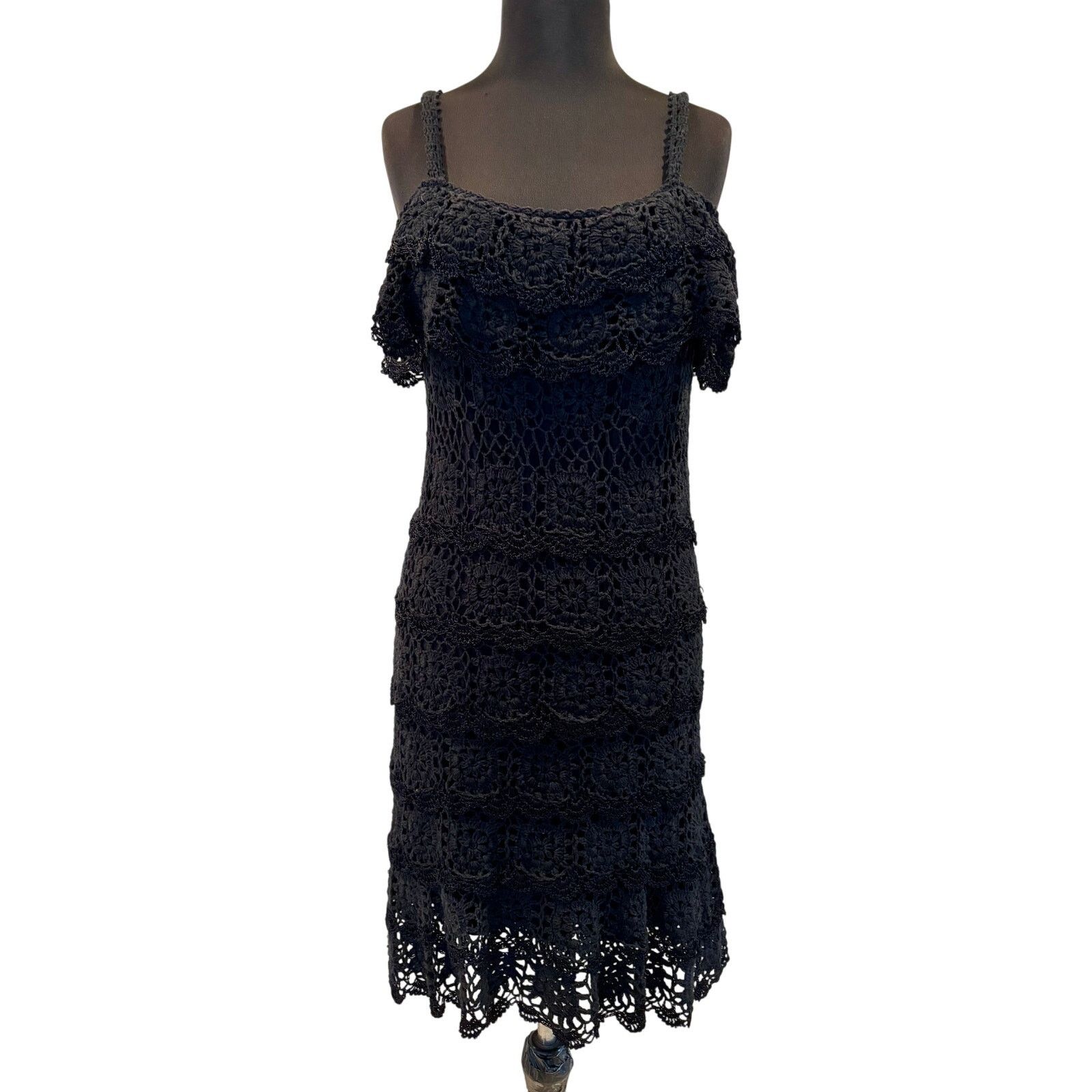 Boston Proper Boston Proper Crochet Layered Lined Dress Spaghetti Strap Size M / US 6-8 / IT 42-44 - 1 Thumbnail