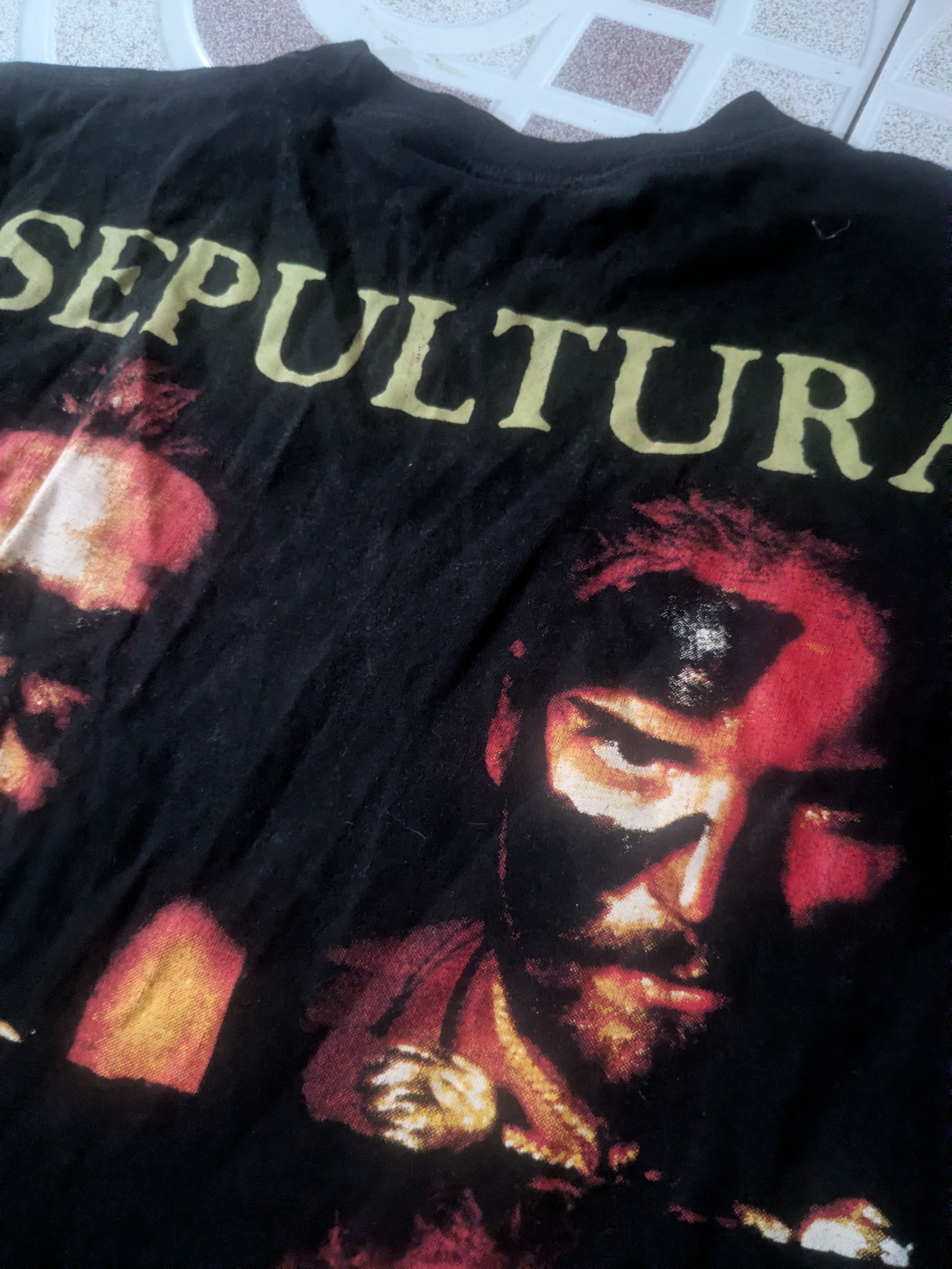 Vintage sepultura roots backhit tshirt Size US M / EU 48-50 / 2 - 3 Thumbnail