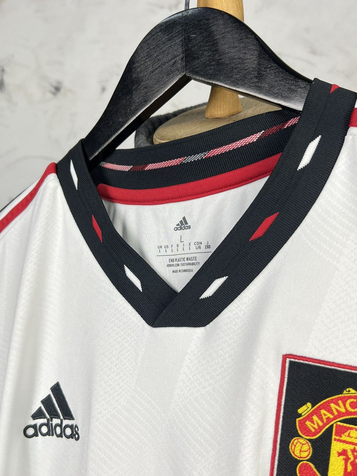 Adidas Adidas Manchester United Away Jersey Size L Size US L / EU 52-54 / 3 - 5 Thumbnail