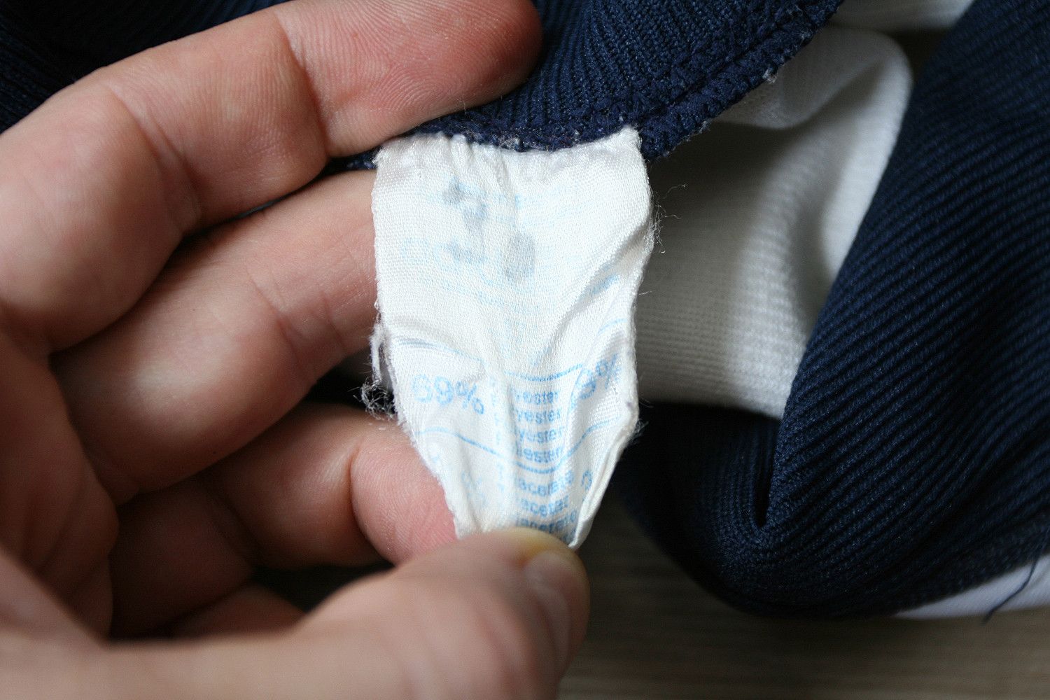 Adidas Vintage Adidas 80s Tracksuit Track Top Blue Stripes Jacket Size US S / EU 44-46 / 1 - 5 Thumbnail