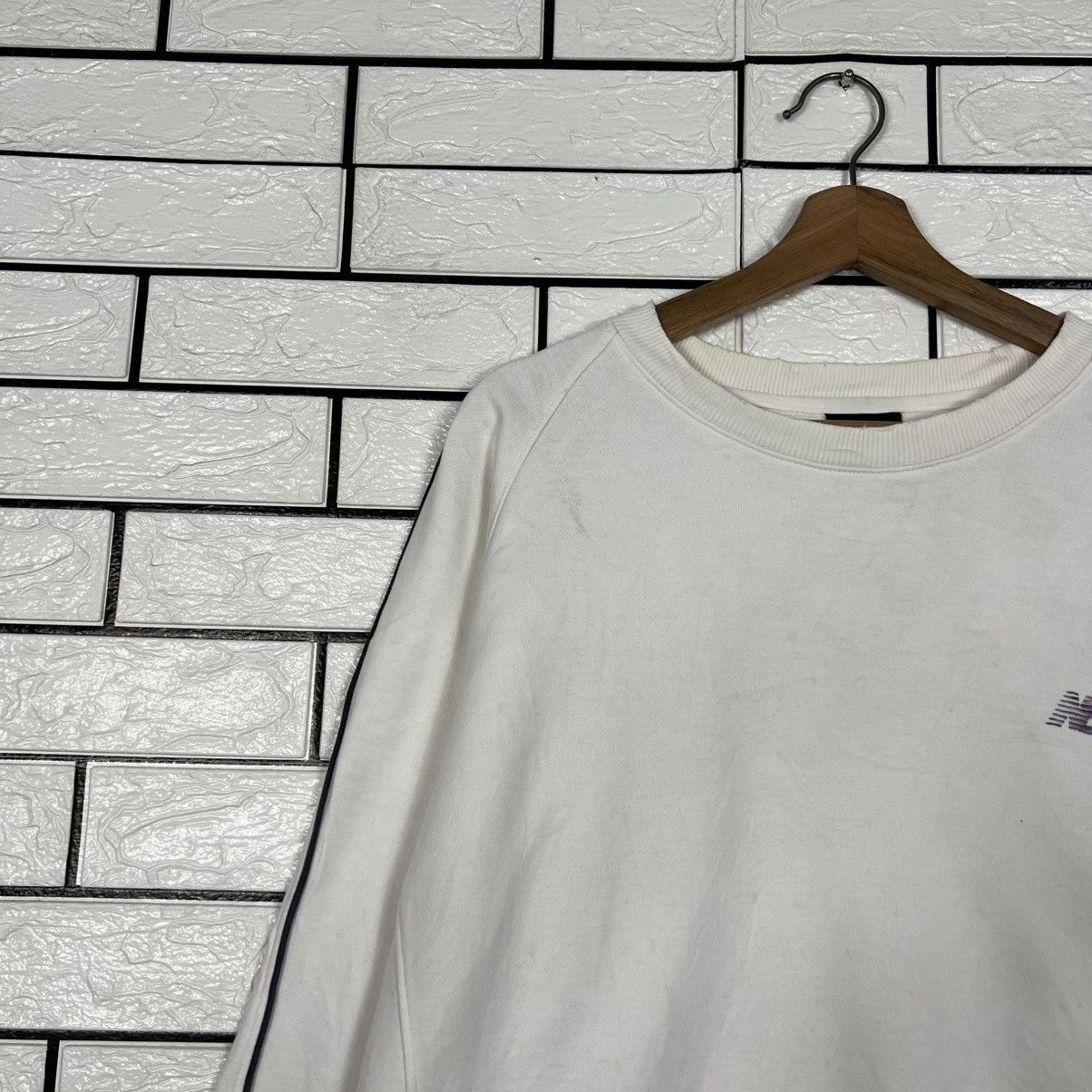 New Balance NEW BALANCE Embroidered Small Logo Sweatshirt #4277-C194 Size US L / EU 52-54 / 3 - 3 Thumbnail