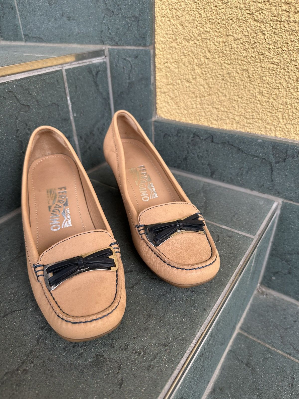 Salvatore Ferragamo Salvatore Ferragamo Women Heels Brown Beige Vintage Italy Size US 6 / IT 36 - 4 Thumbnail