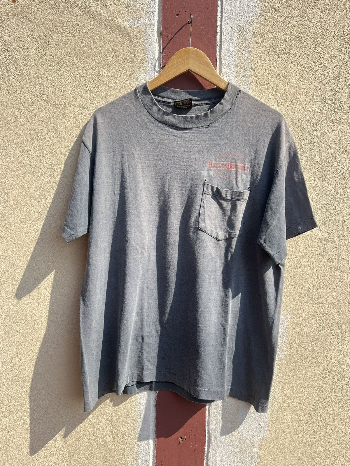 Sun faded tee haley davidson pocket Distressed