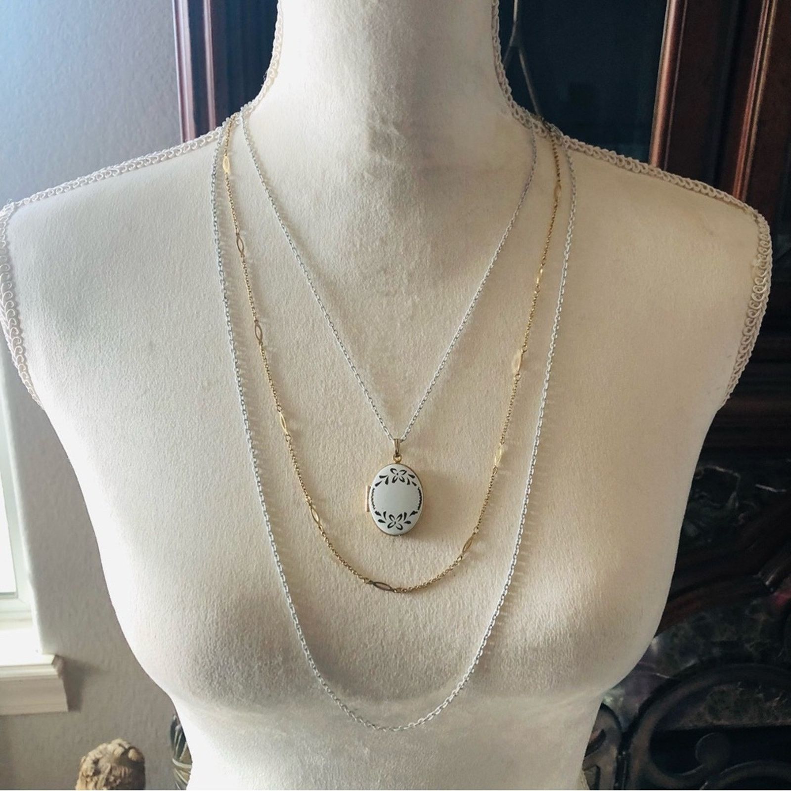 Vintage Vintage 70s-80s triple layered chain locket necklace Size ONE SIZE - 6 Thumbnail