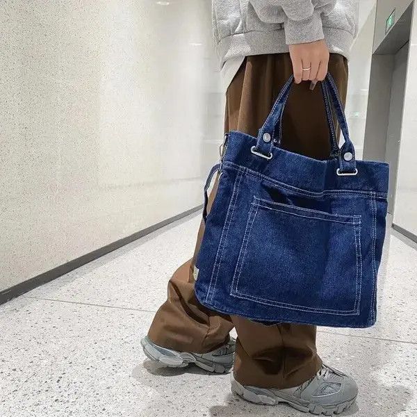 Japanese Brand Shoulder Bags Size ONE SIZE - 1 Thumbnail