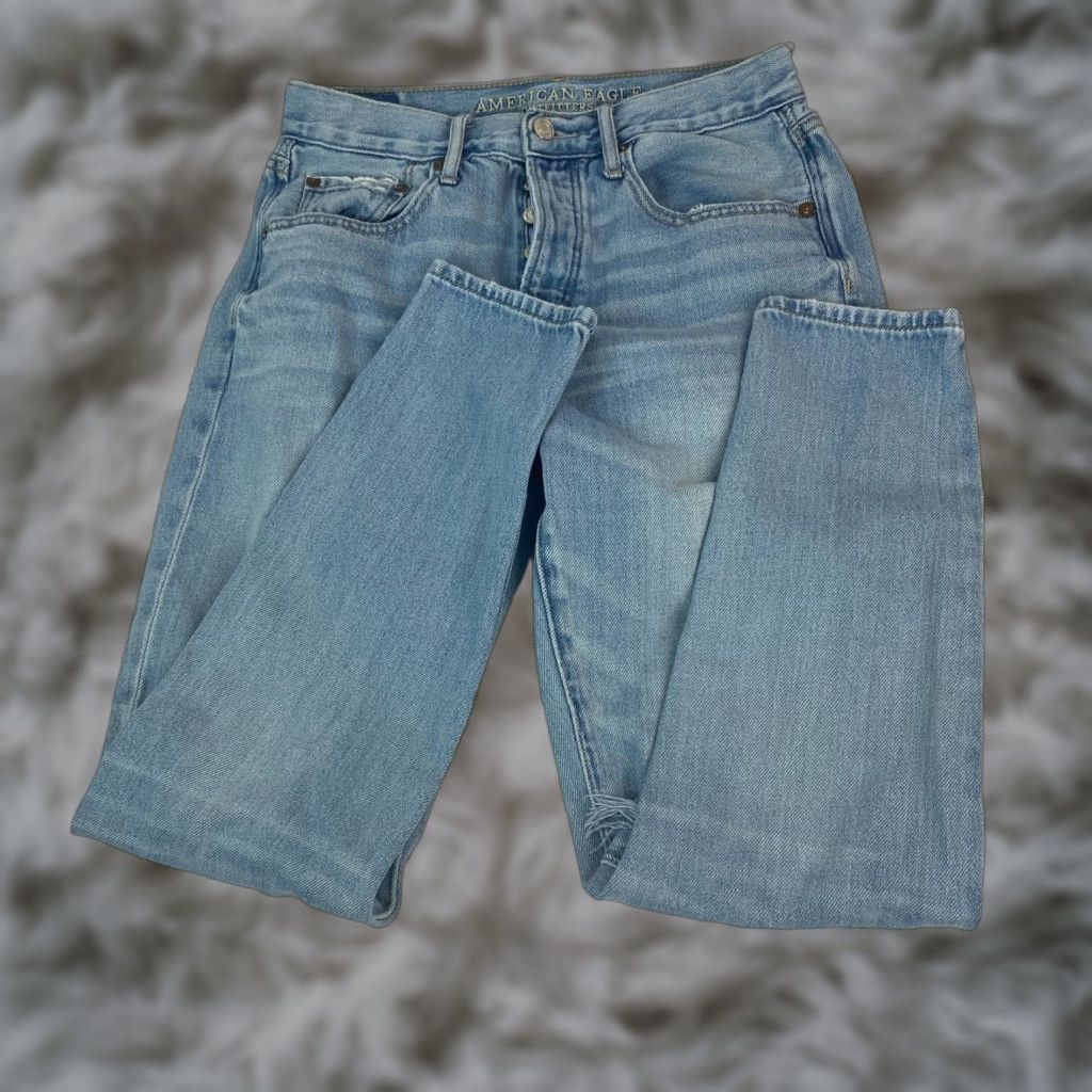 American Eagle Outfitters American Eagle Womens Girlfriend Jeans Size 2 Distressed Button Fly Size 26" / US 2 / IT 38 - 1 Thumbnail